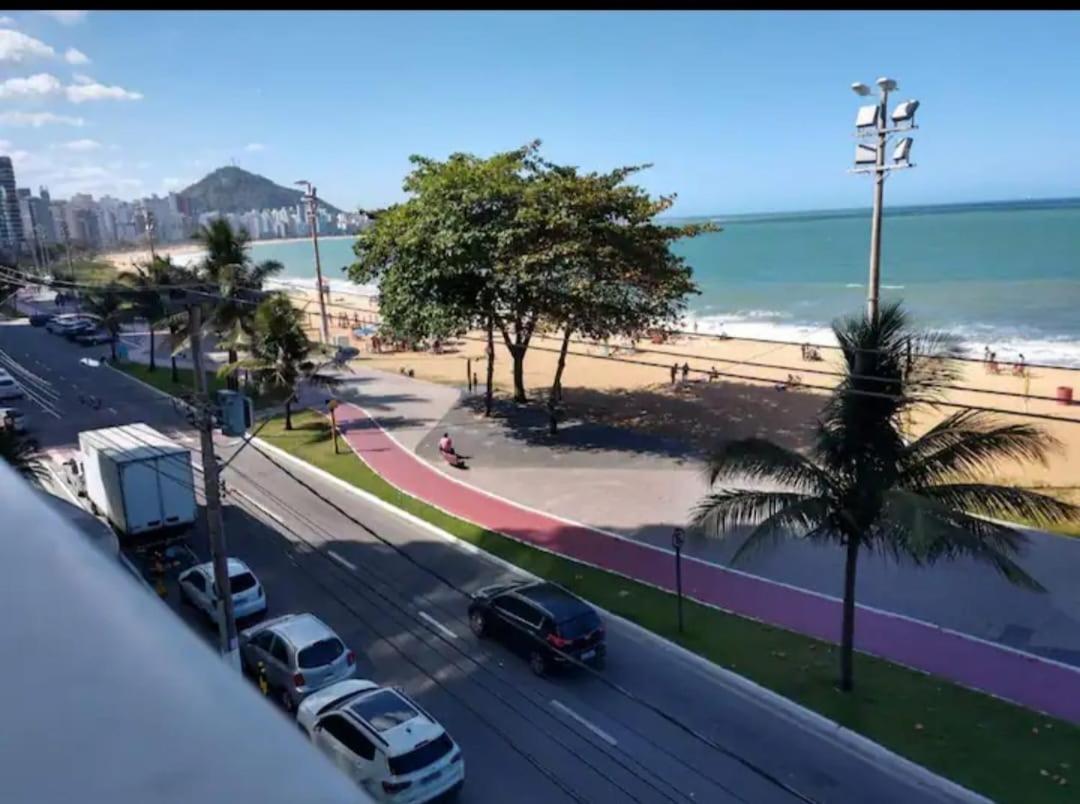 Prédio Frente Mar Praia da Costa 08
