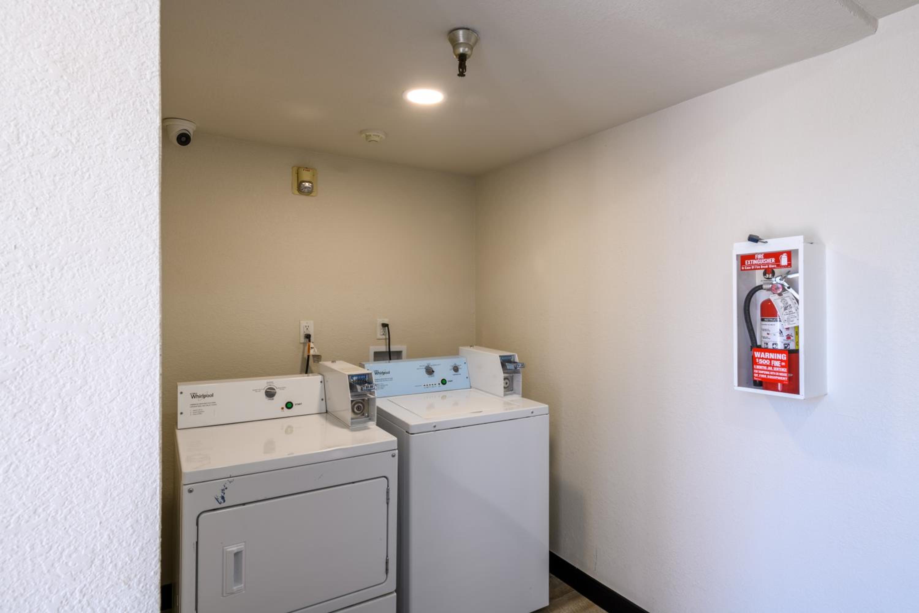 Hyland Inn near Pasadena Civic Center - Property Image 22