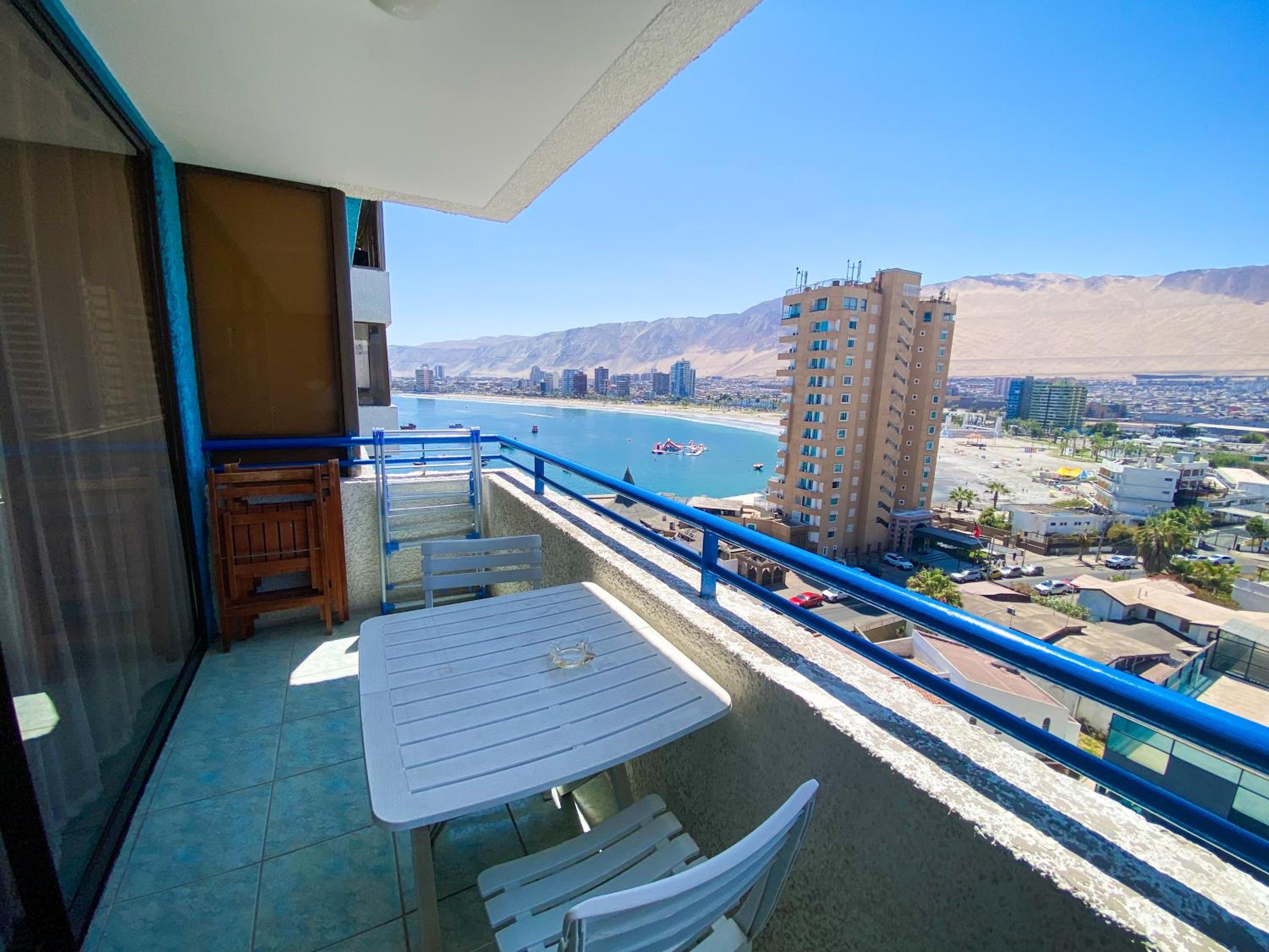 Edificio Royal Marine view 2