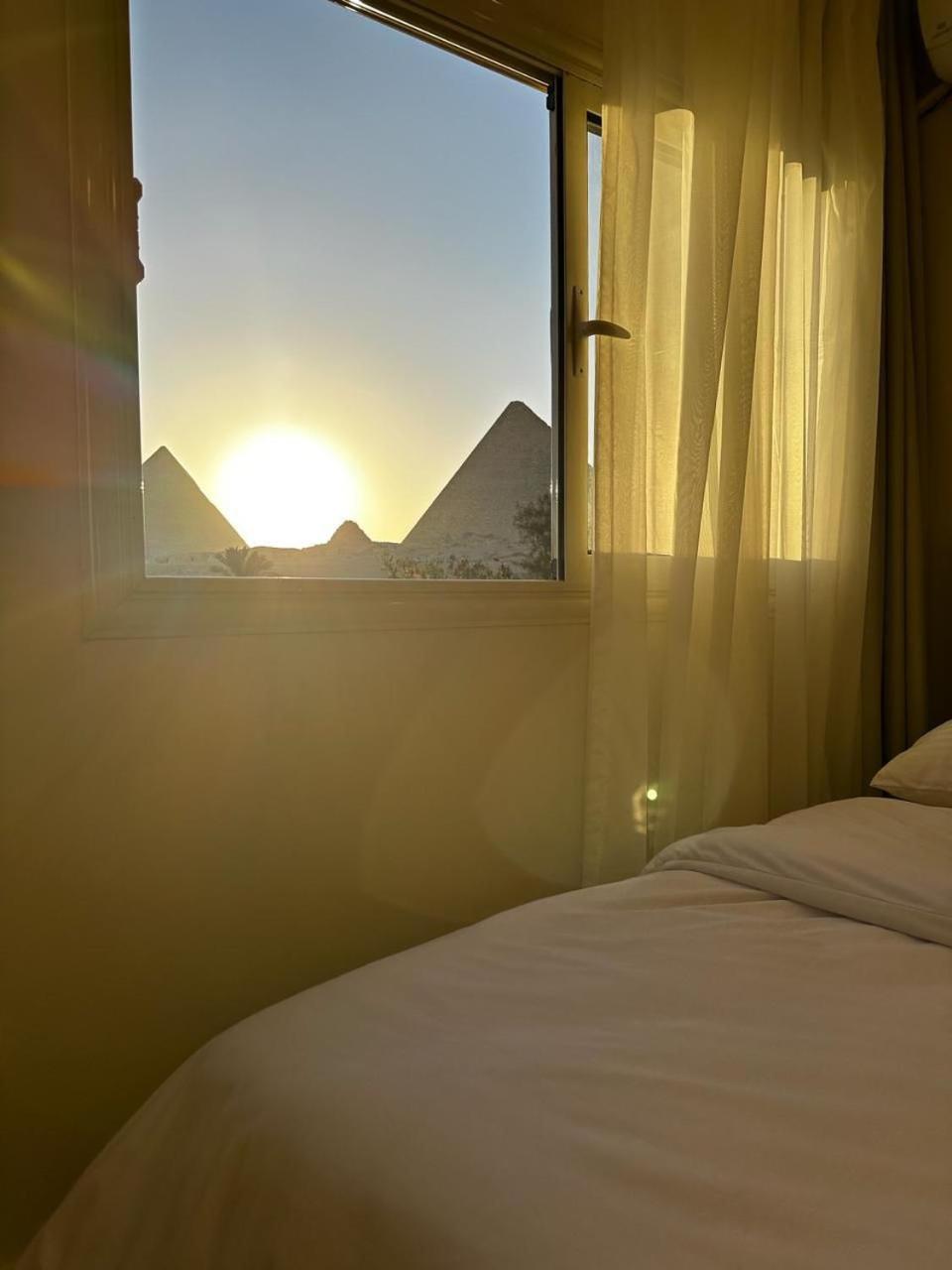 Pyramids Era View