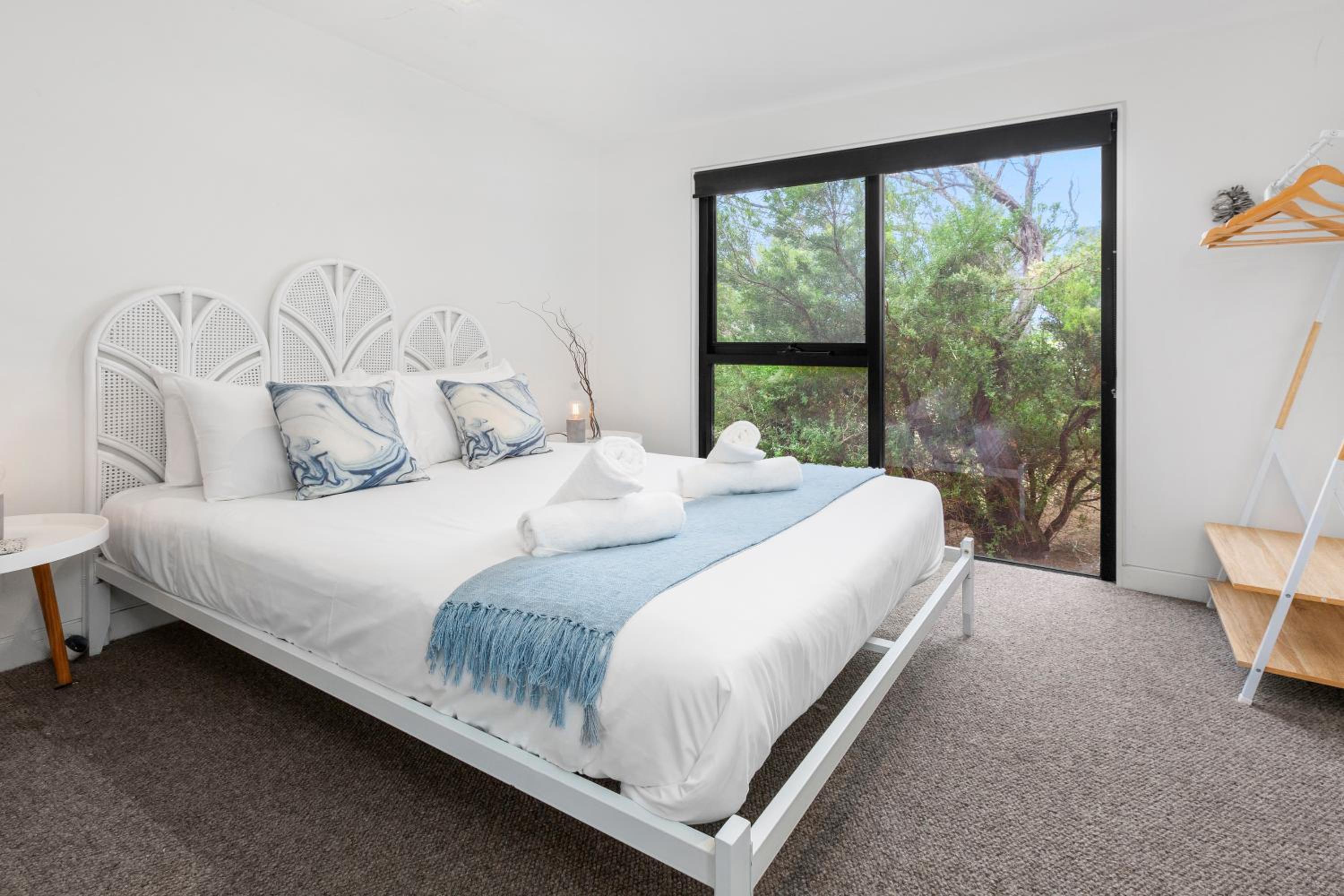 Oceanic – Where Luxury Meets Tranquility