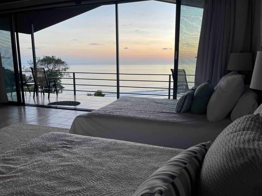 Villa Del Mar 2 Spectacular ocean view!