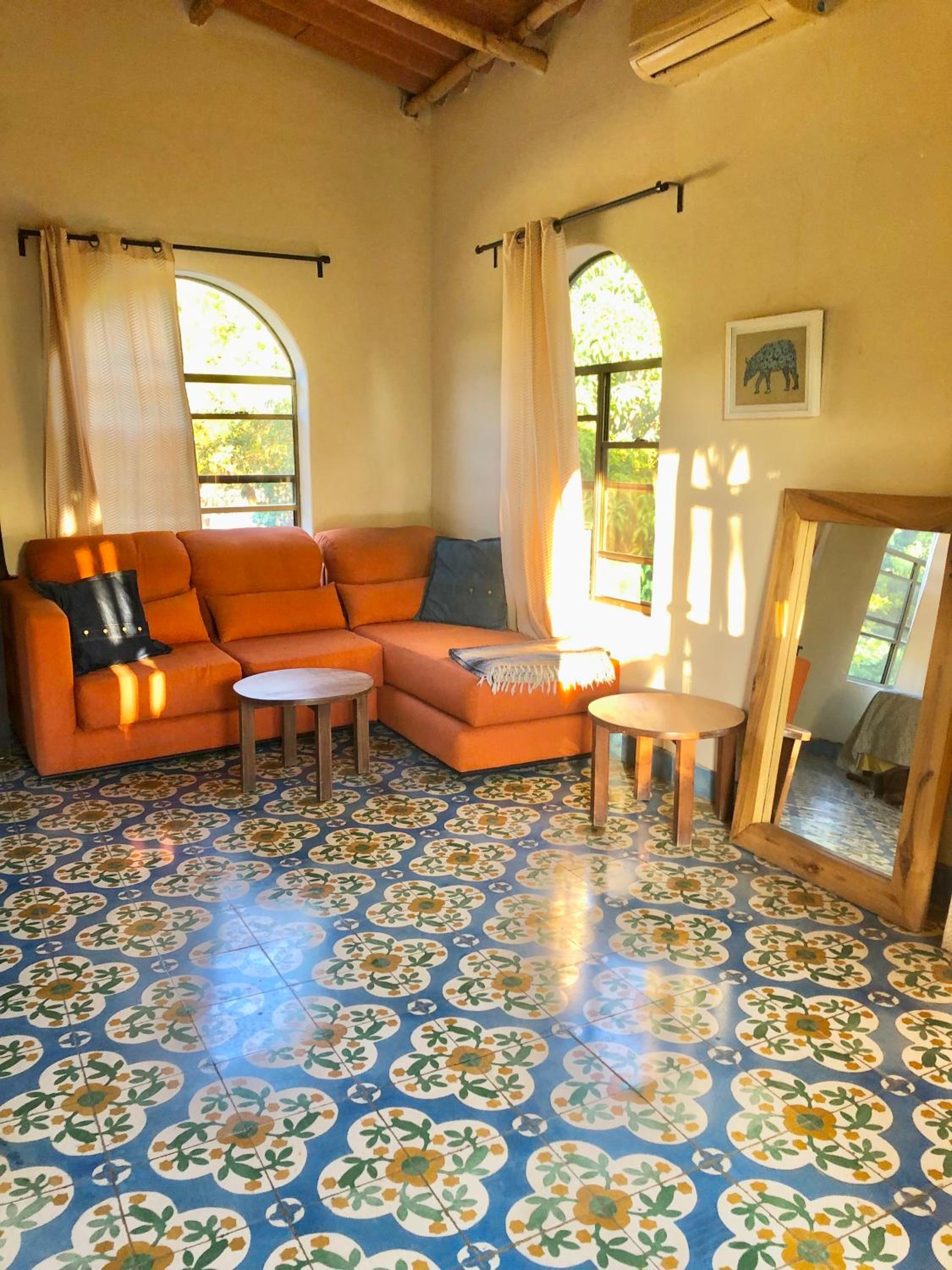 The Traveler Palm B and B view 5