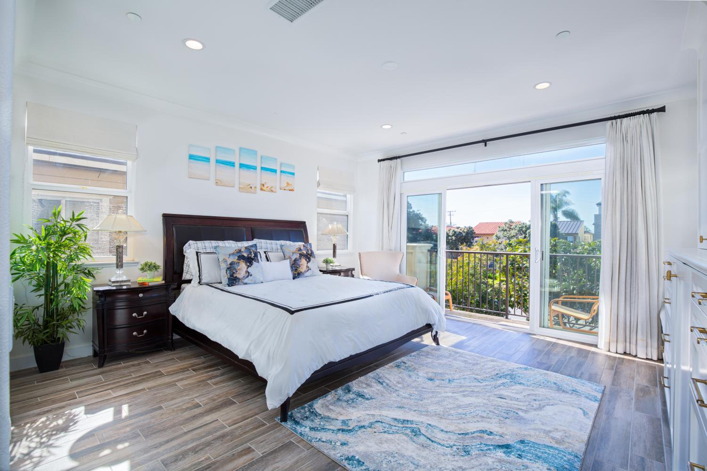 New Luxurious Beach Home view 5