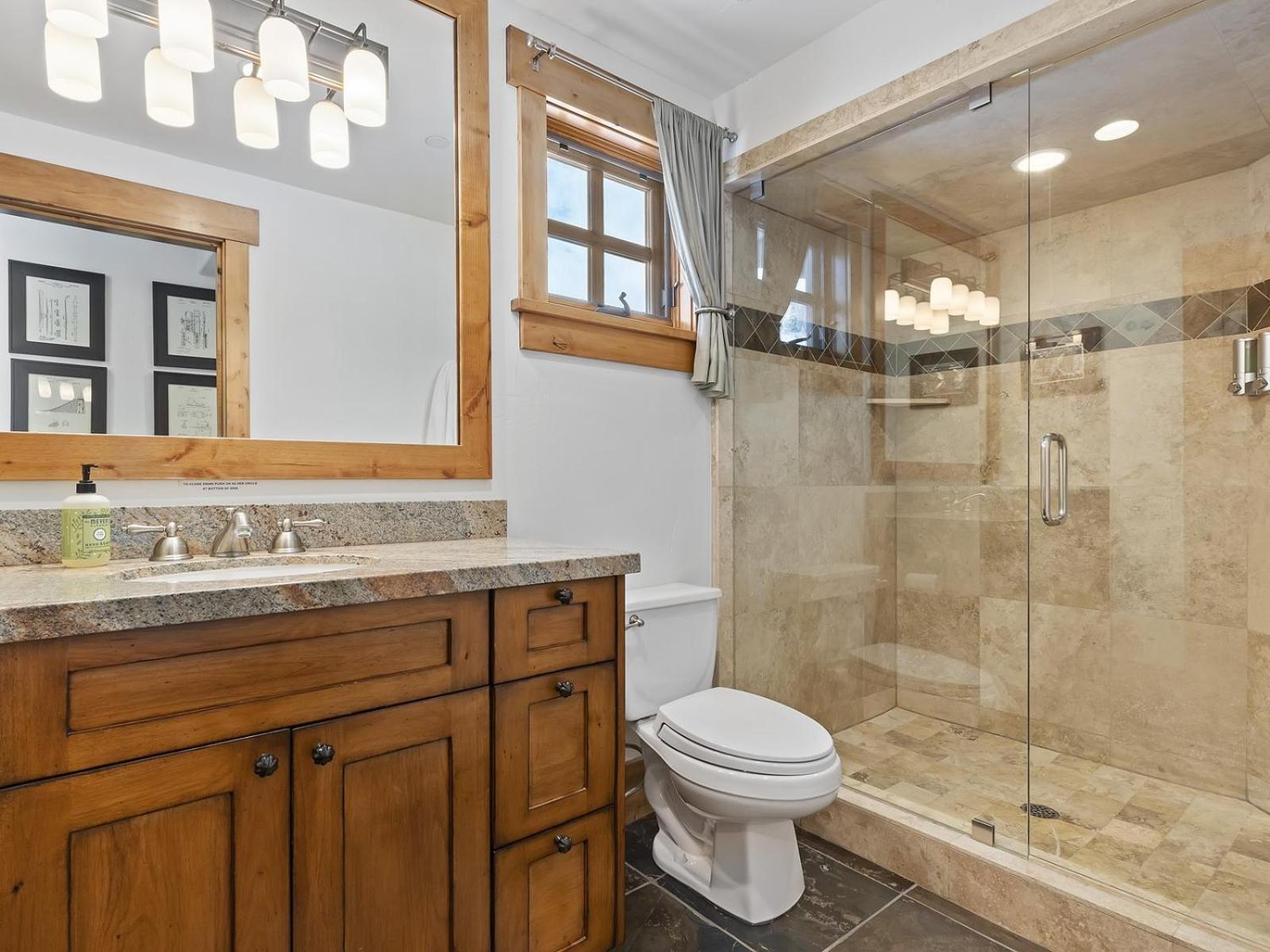 Apex Lodge SOL-12011