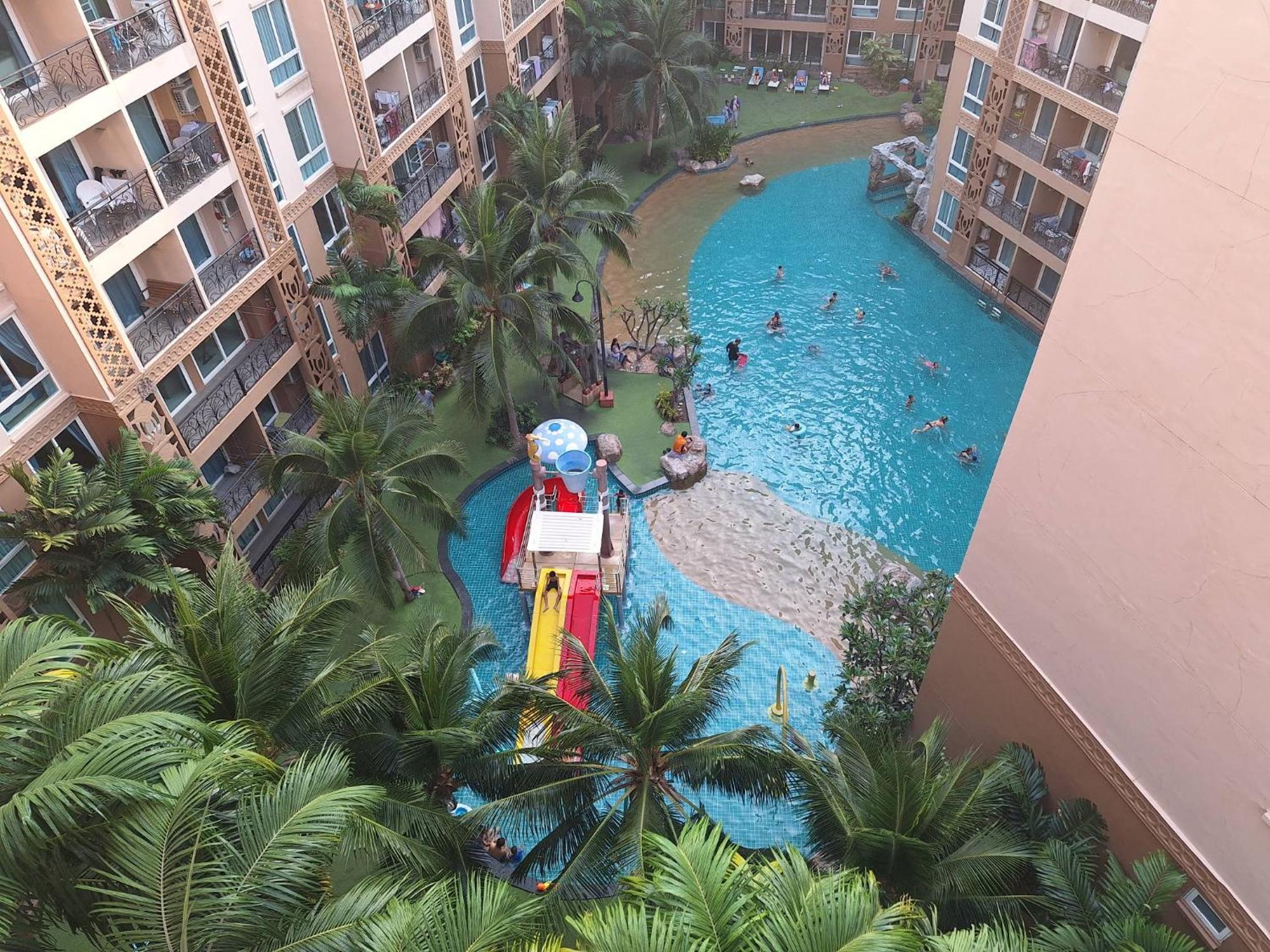 Atlantis Condo Resort