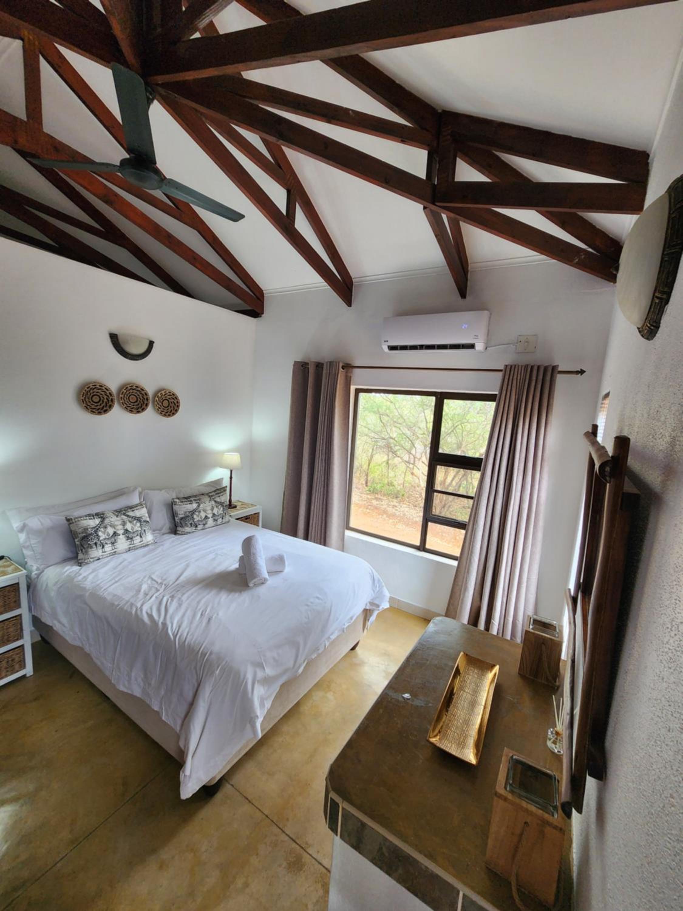 Stella Bush Villa