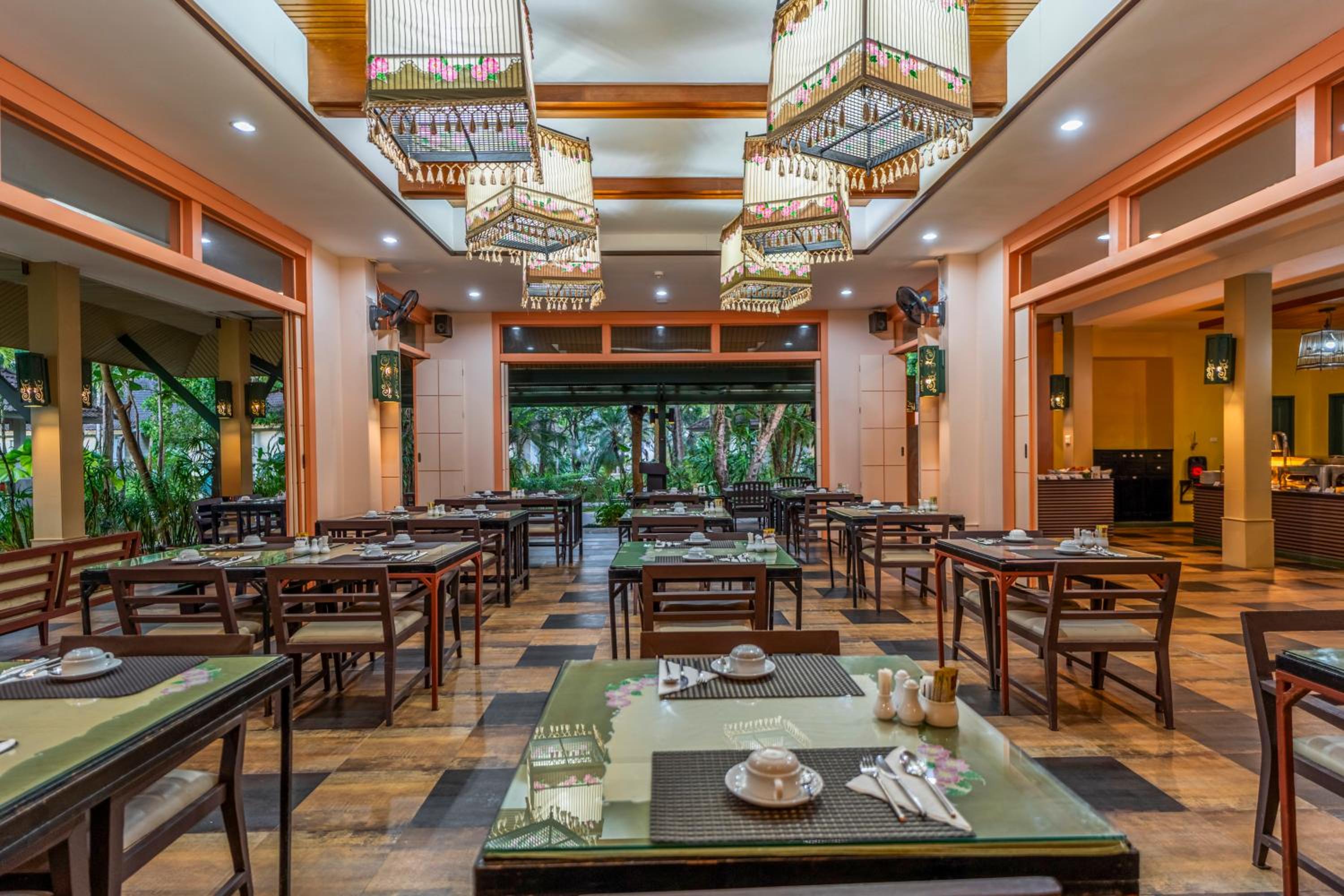 Baan Khaolak Beach Resort