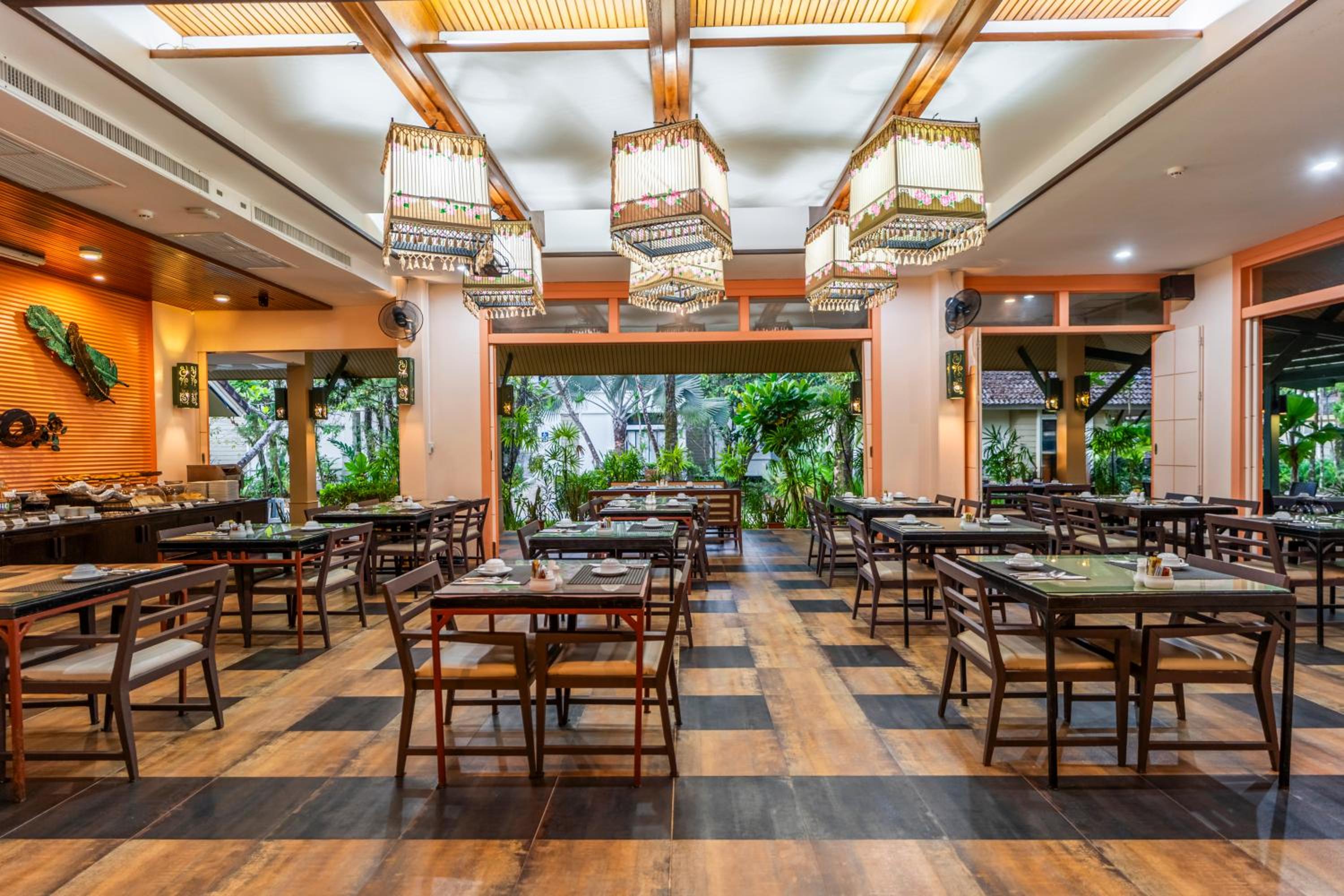 Baan Khaolak Beach Resort