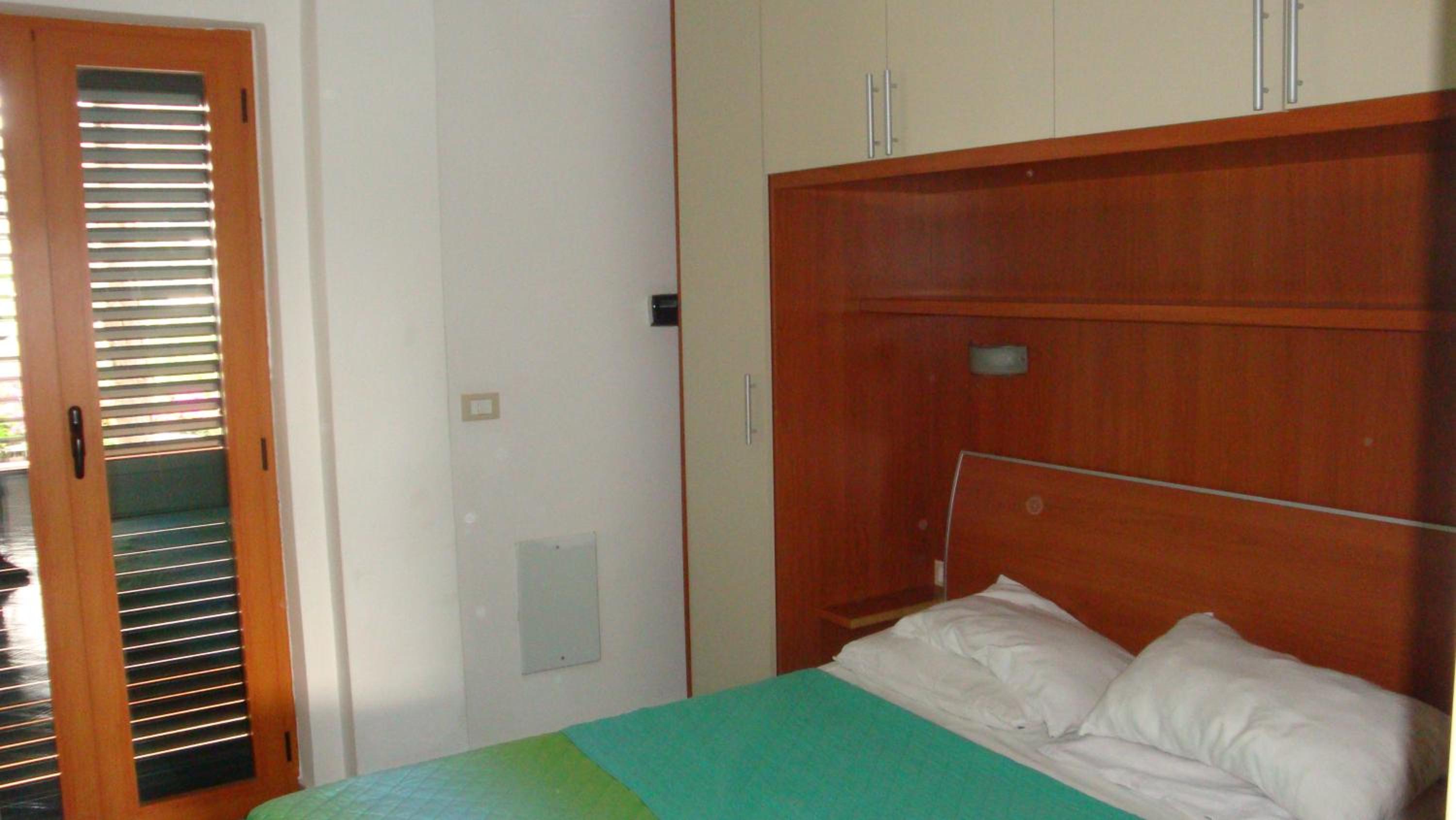 Ischia Uno Residence view 5