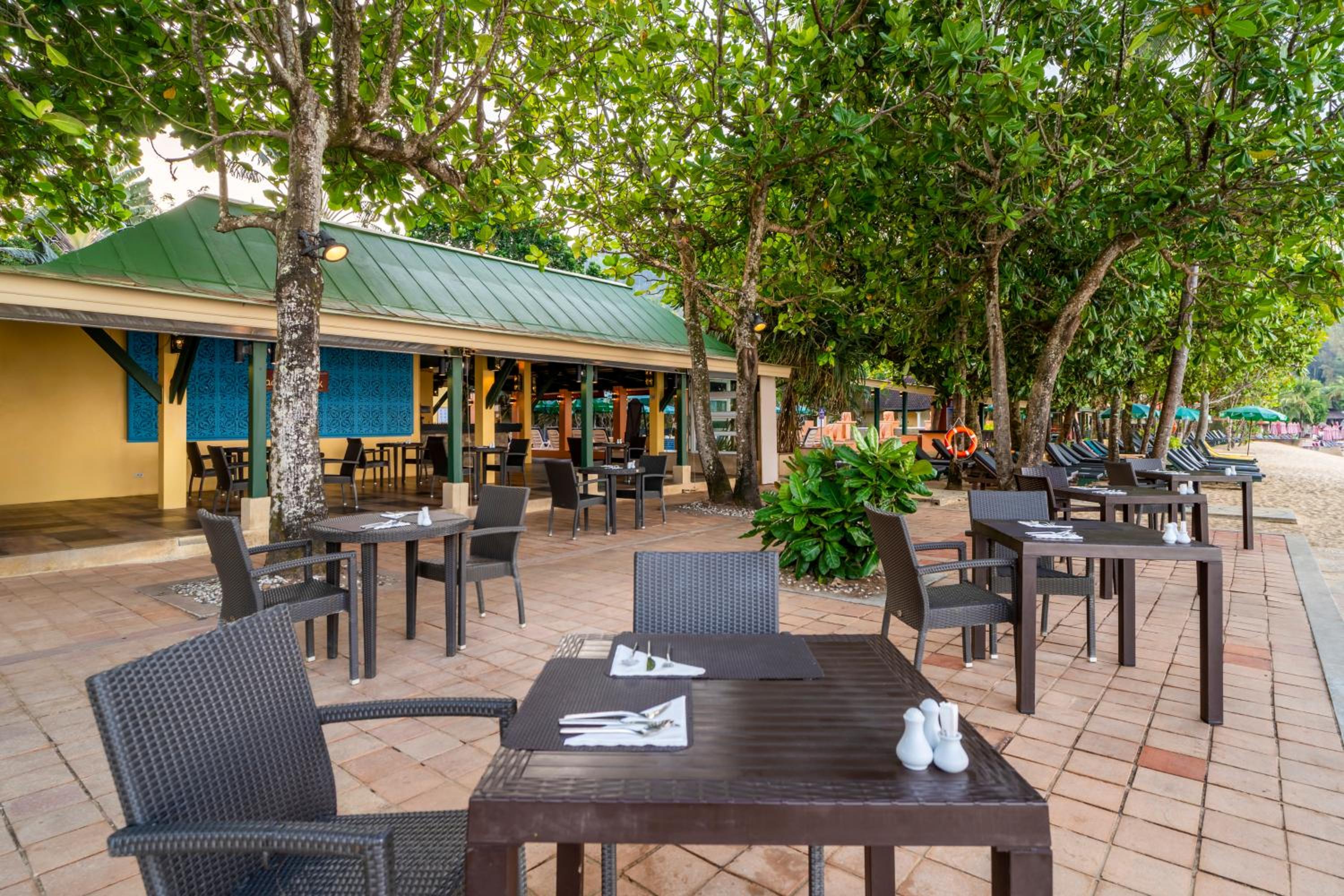 Baan Khaolak Beach Resort