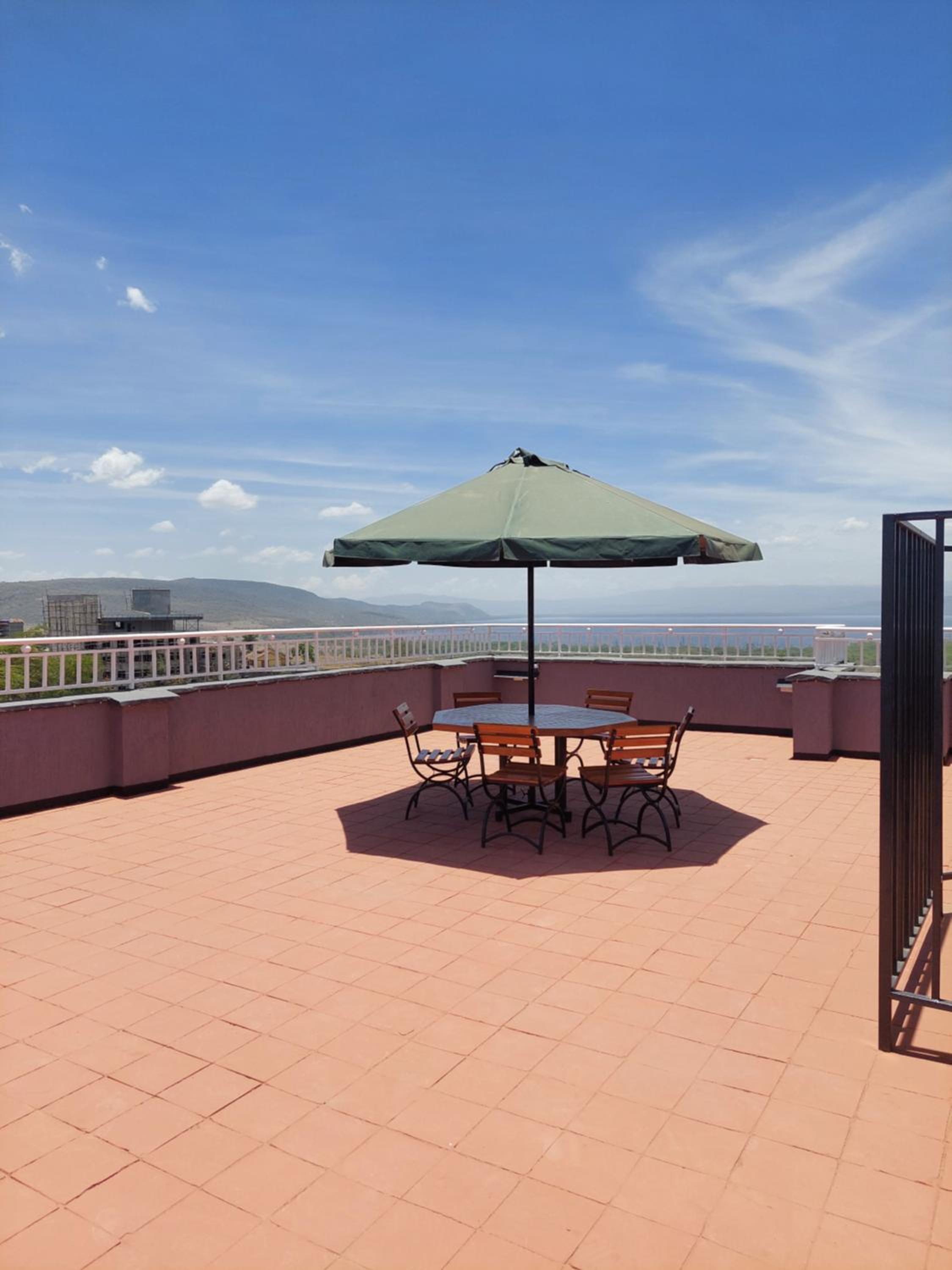 The Furnished Homes KE, Lake View & GYM view 2