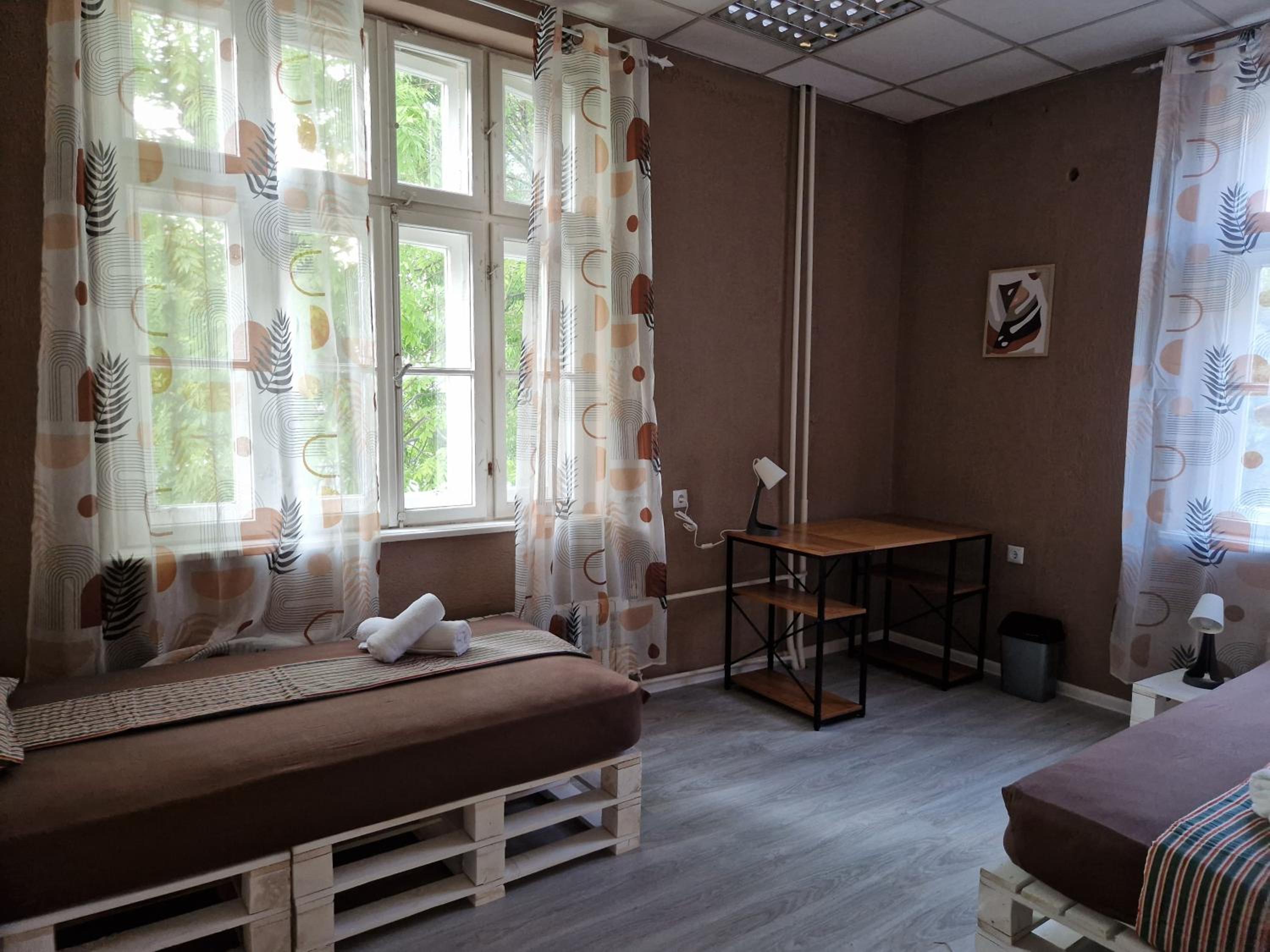 Lambo's Corner Varna - Guest Rooms