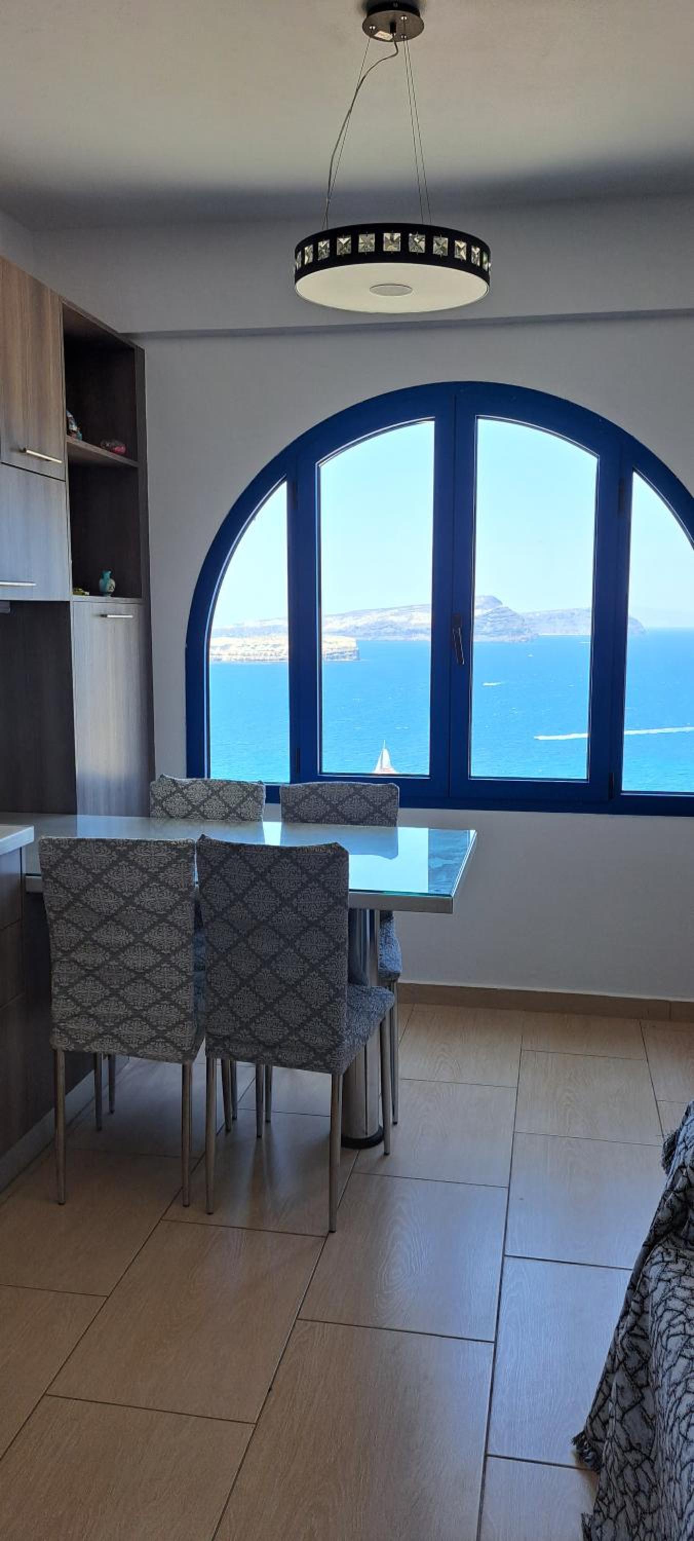 Caldera Heights Apartment