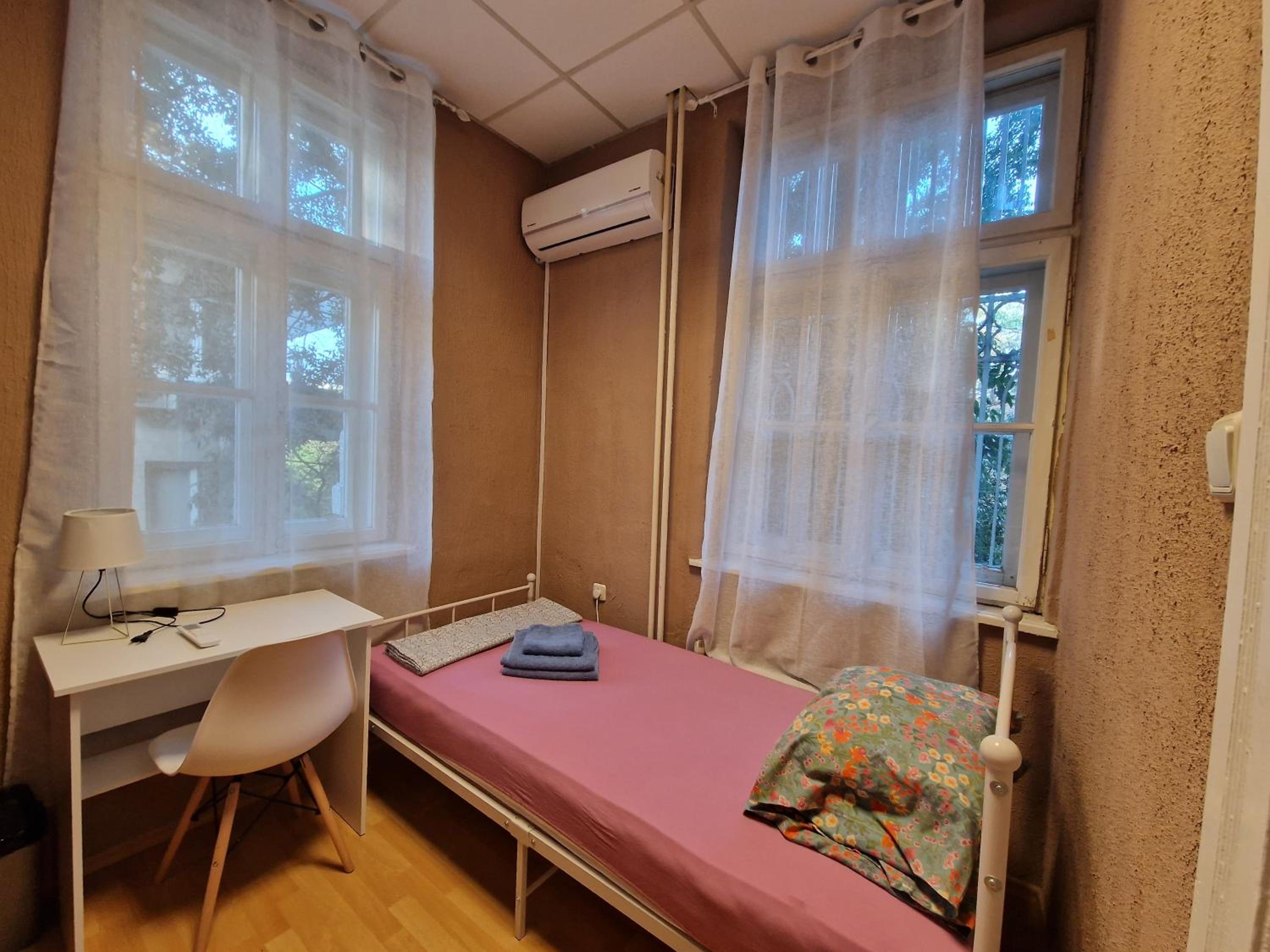 Lambo's Corner Varna - Guest Rooms