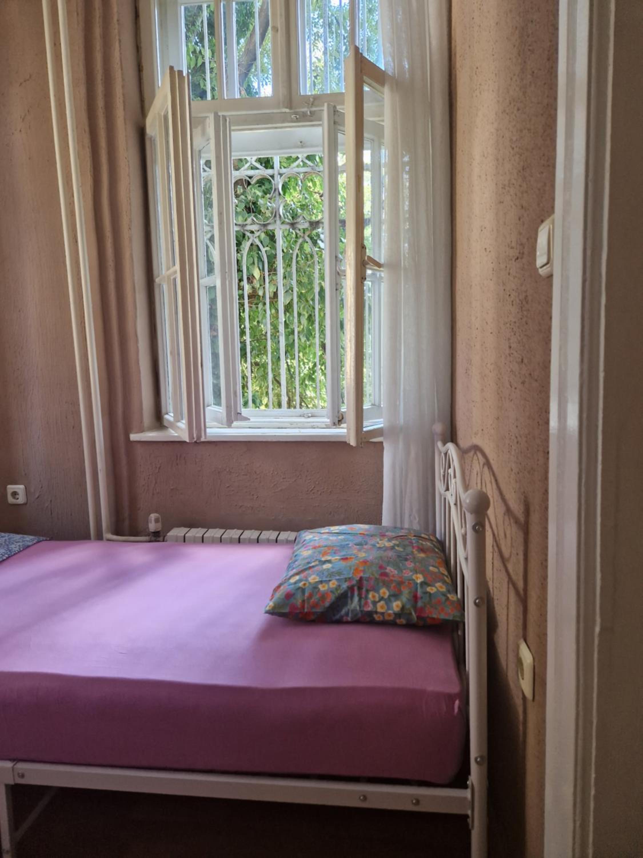 Lambo's Corner Varna - Guest Rooms