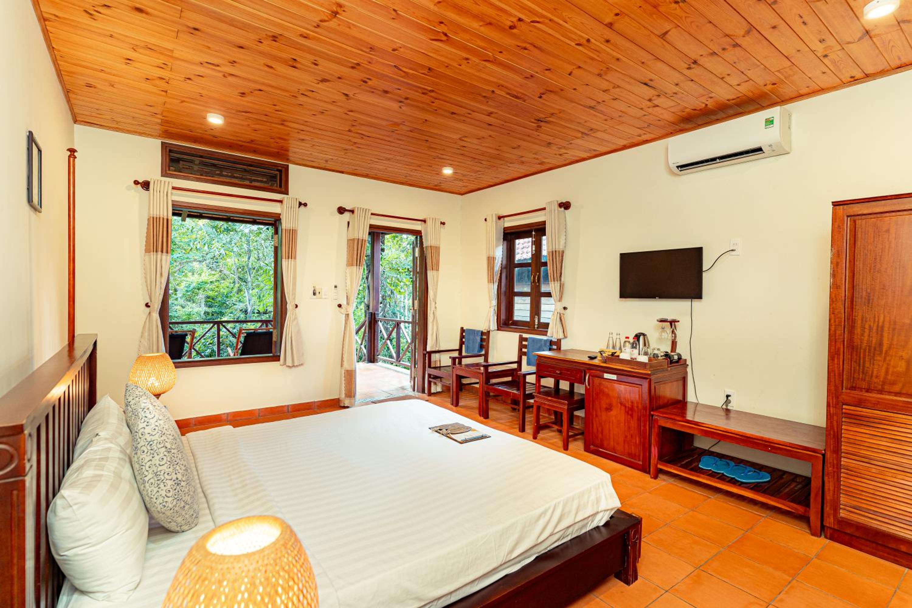 Phu Quoc Eco Beach Resort