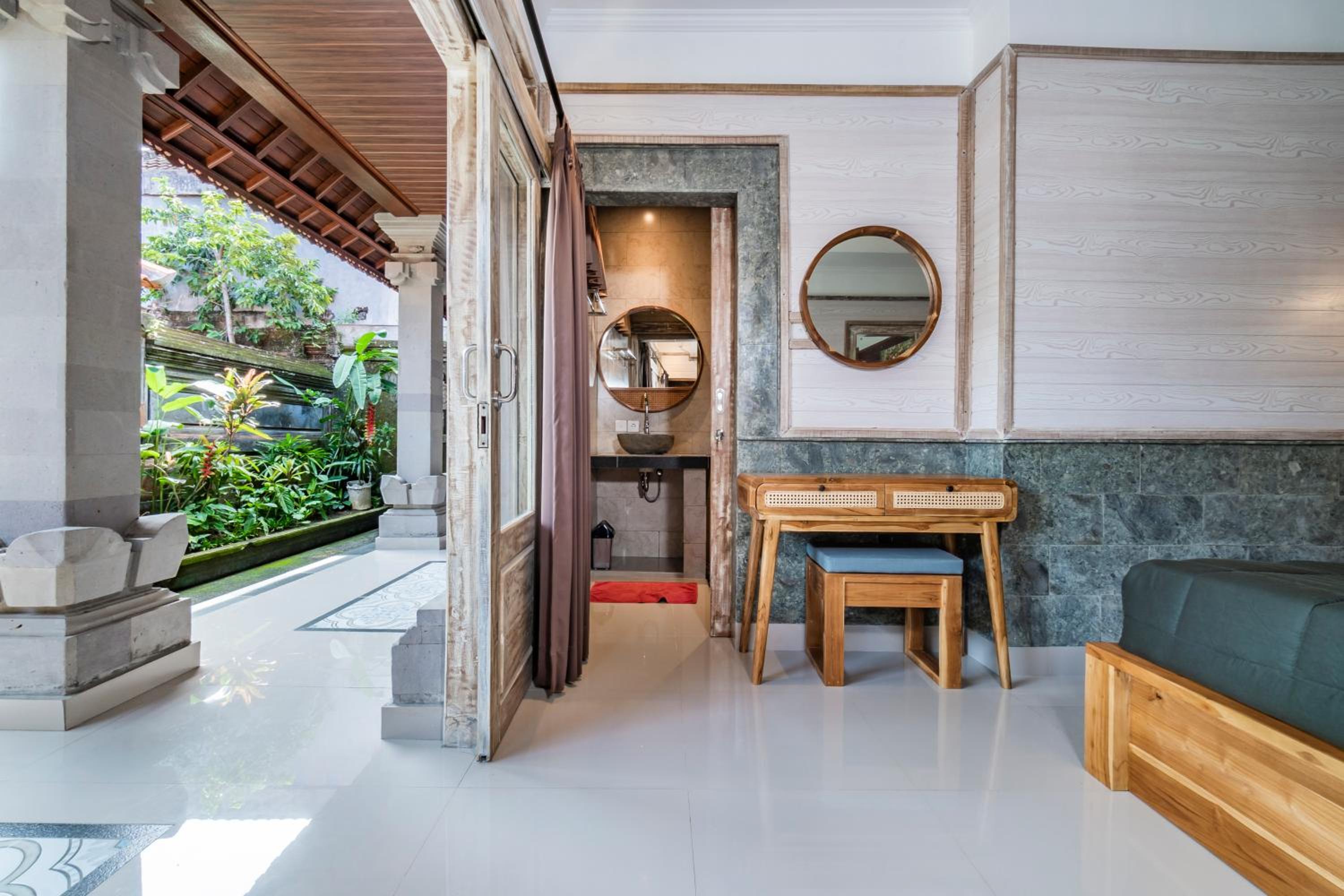 Tama Homestay