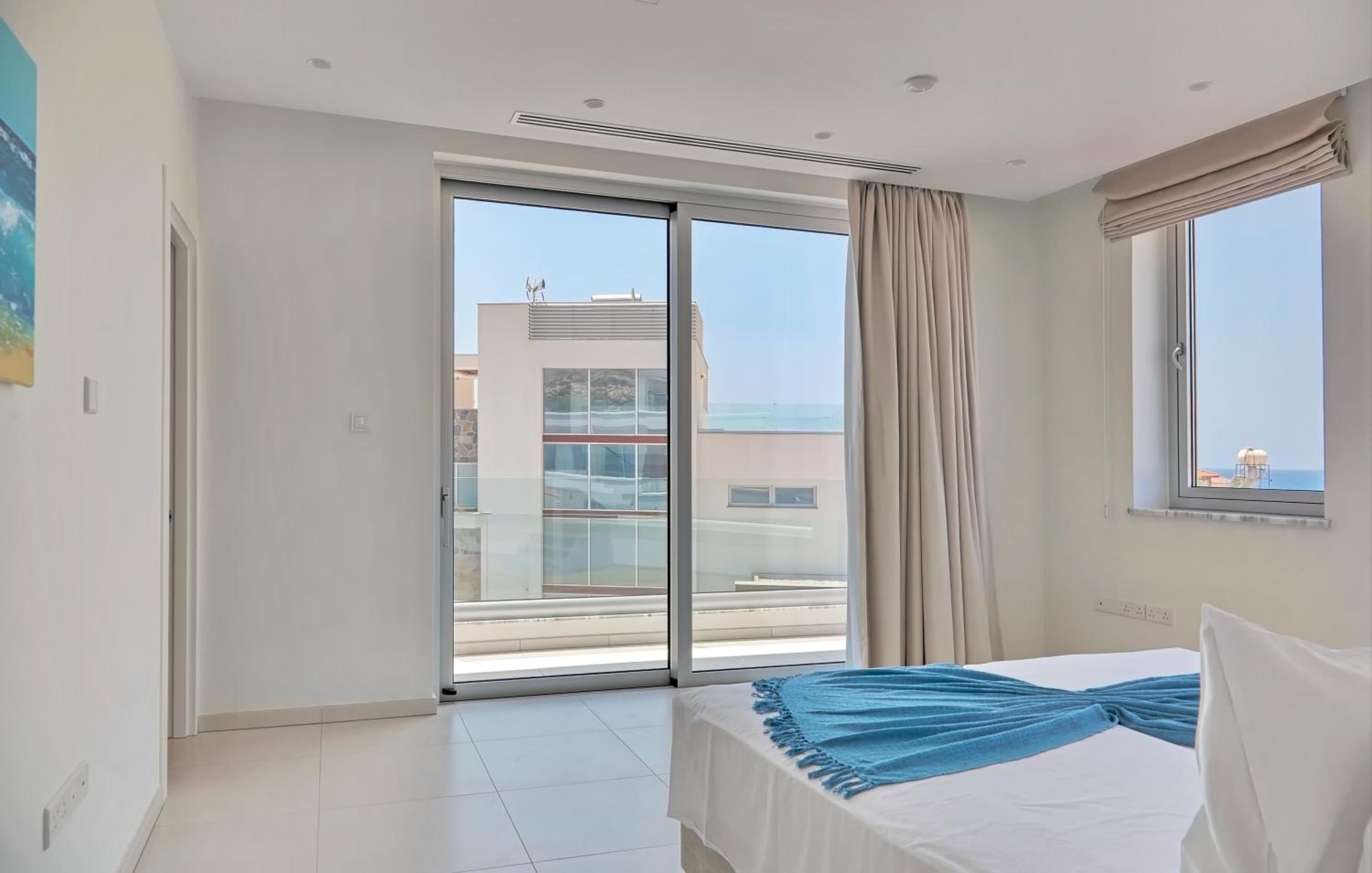 Sea Pearl Seaview Villa - Oriana