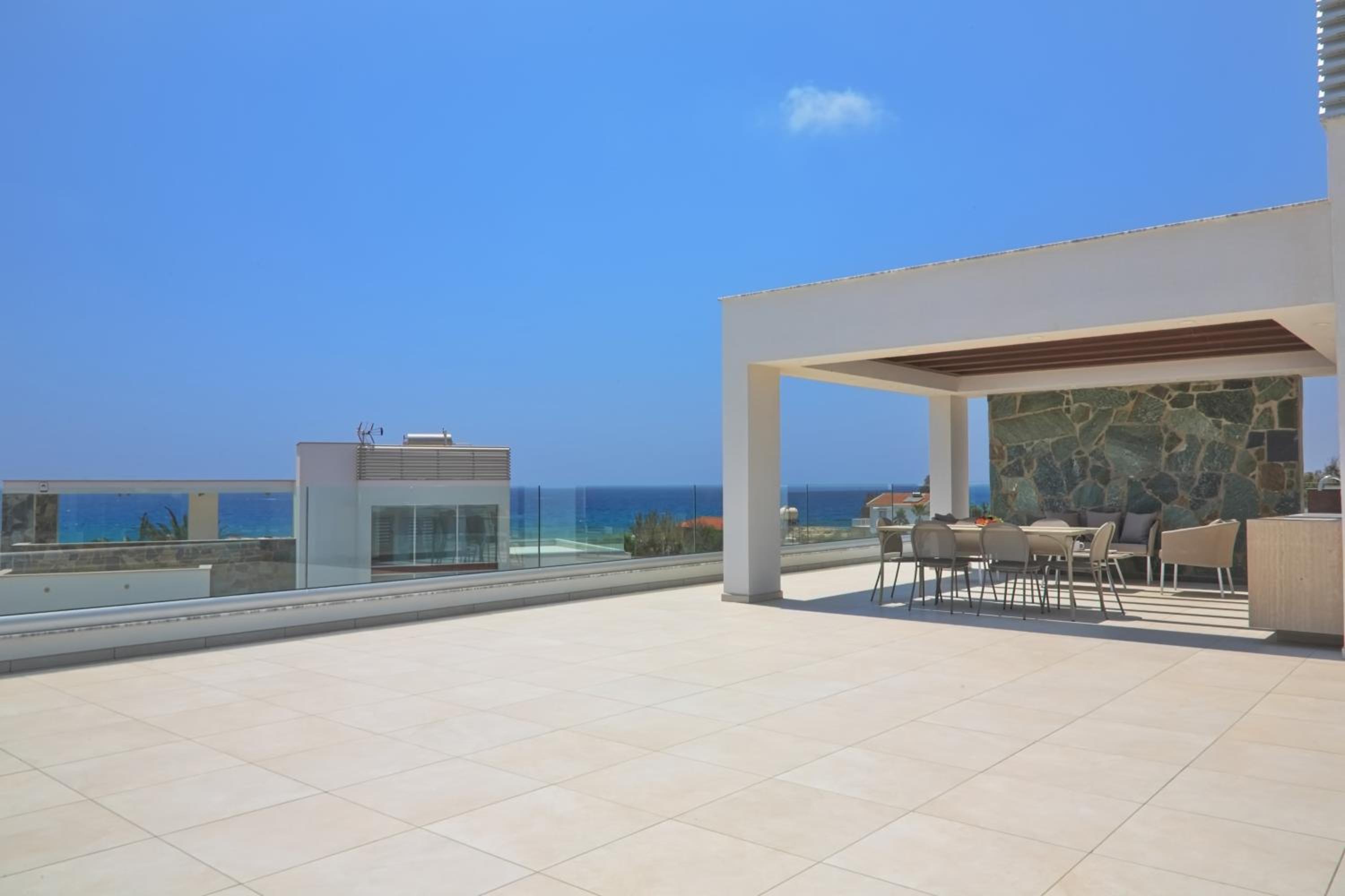 Sea Pearl Seaview Villa - Oriana