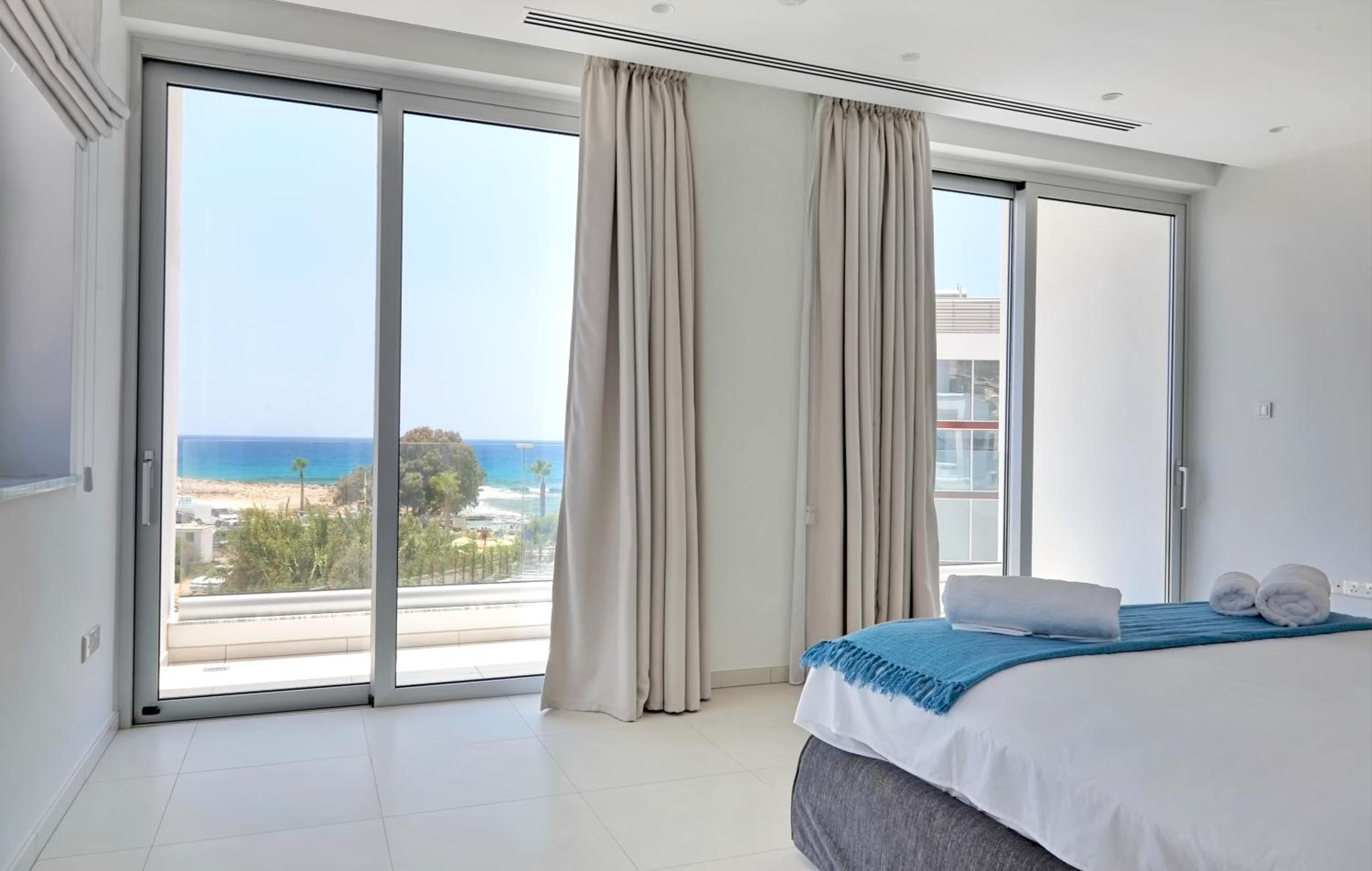 Sea Pearl Seaview Villa - Oriana