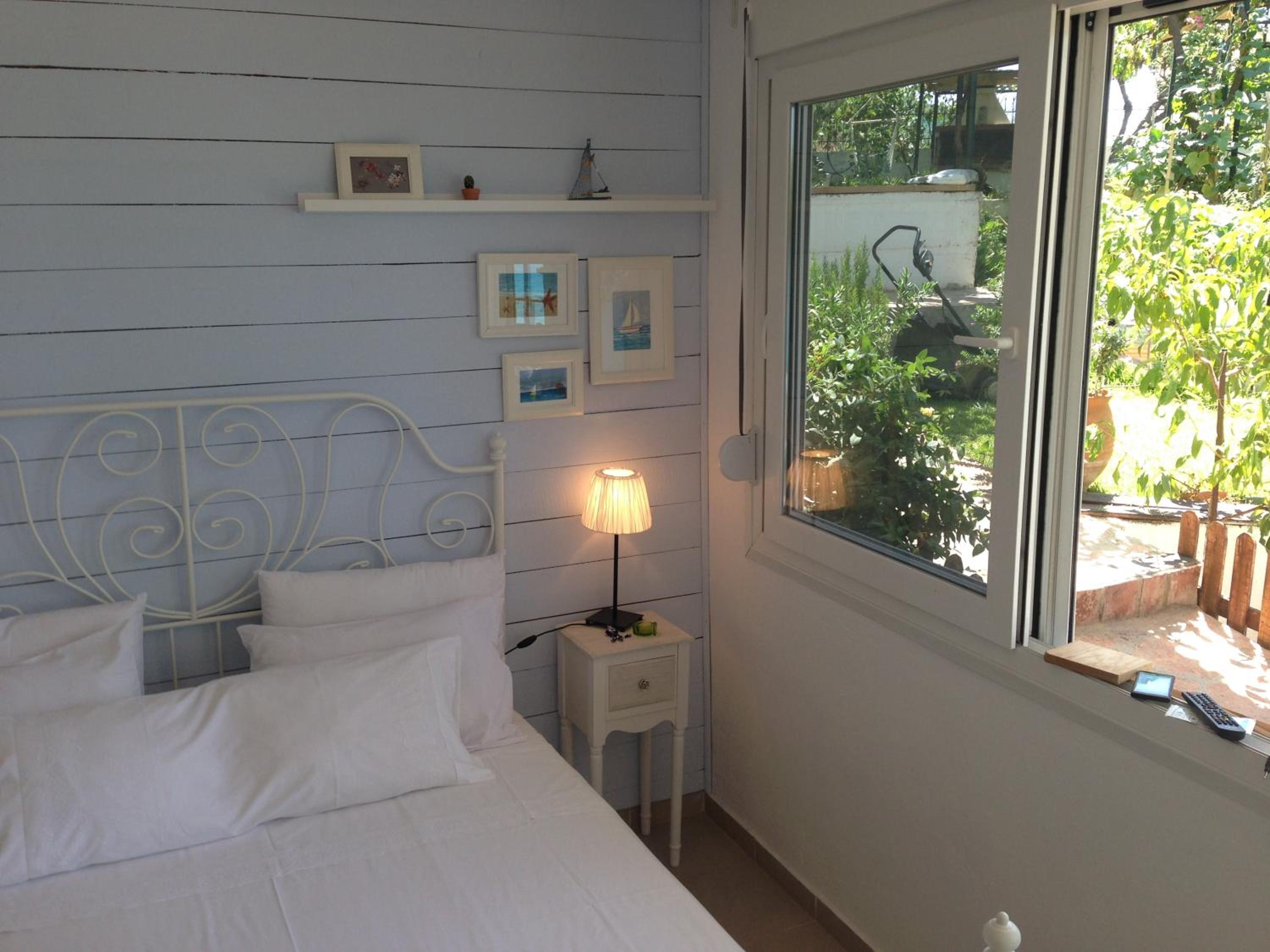 LEMONELIA, one big,4-5 people and one small apartment ,2-3 people view 3