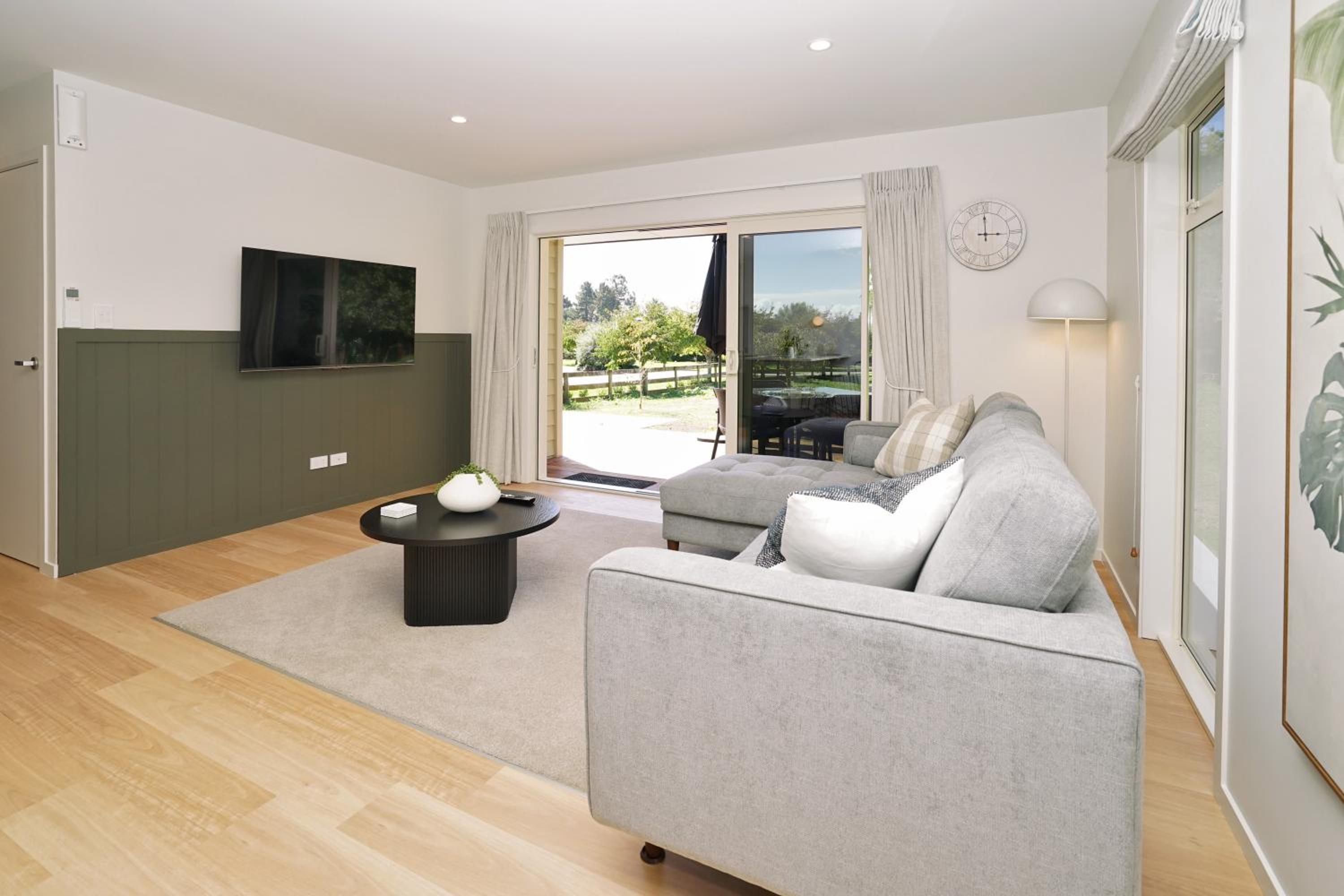 Rural Eco Escape in Hamilton Getaway with EV view 3