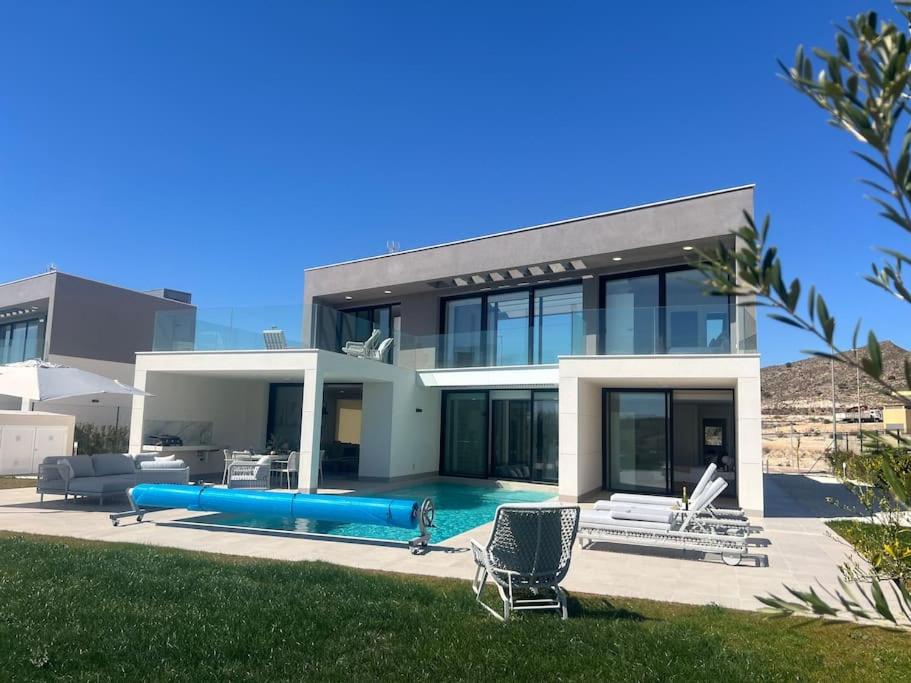 Luxury Villa Aqua 5 st Altaona Golf view 2