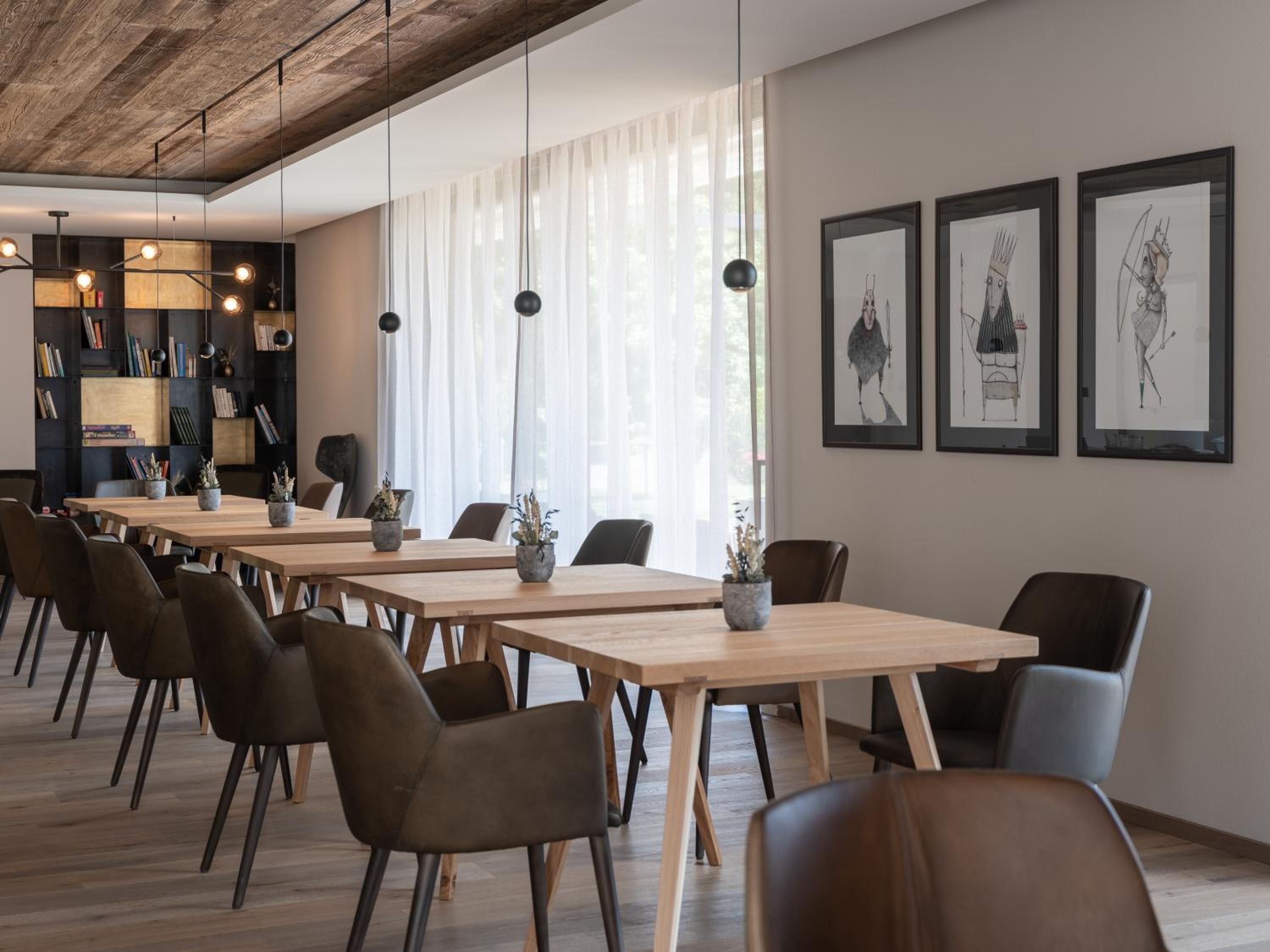 meeting & event spaces