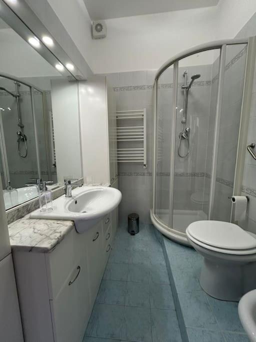 Lovely Terrace Aurelia