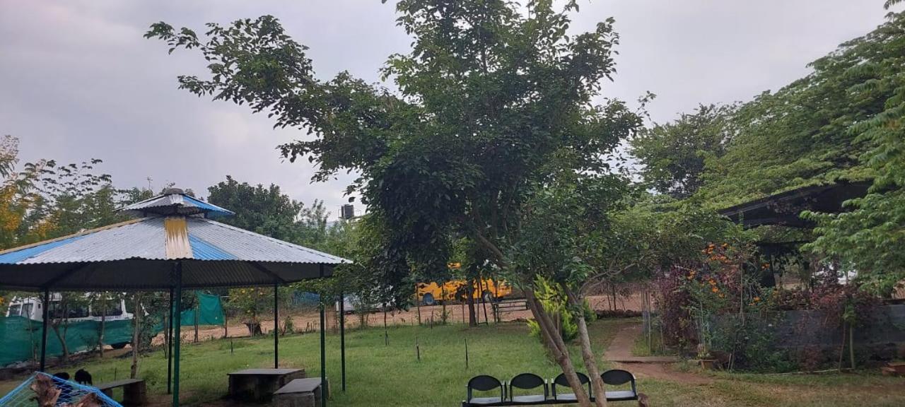 Green Hills Farm And Guest House