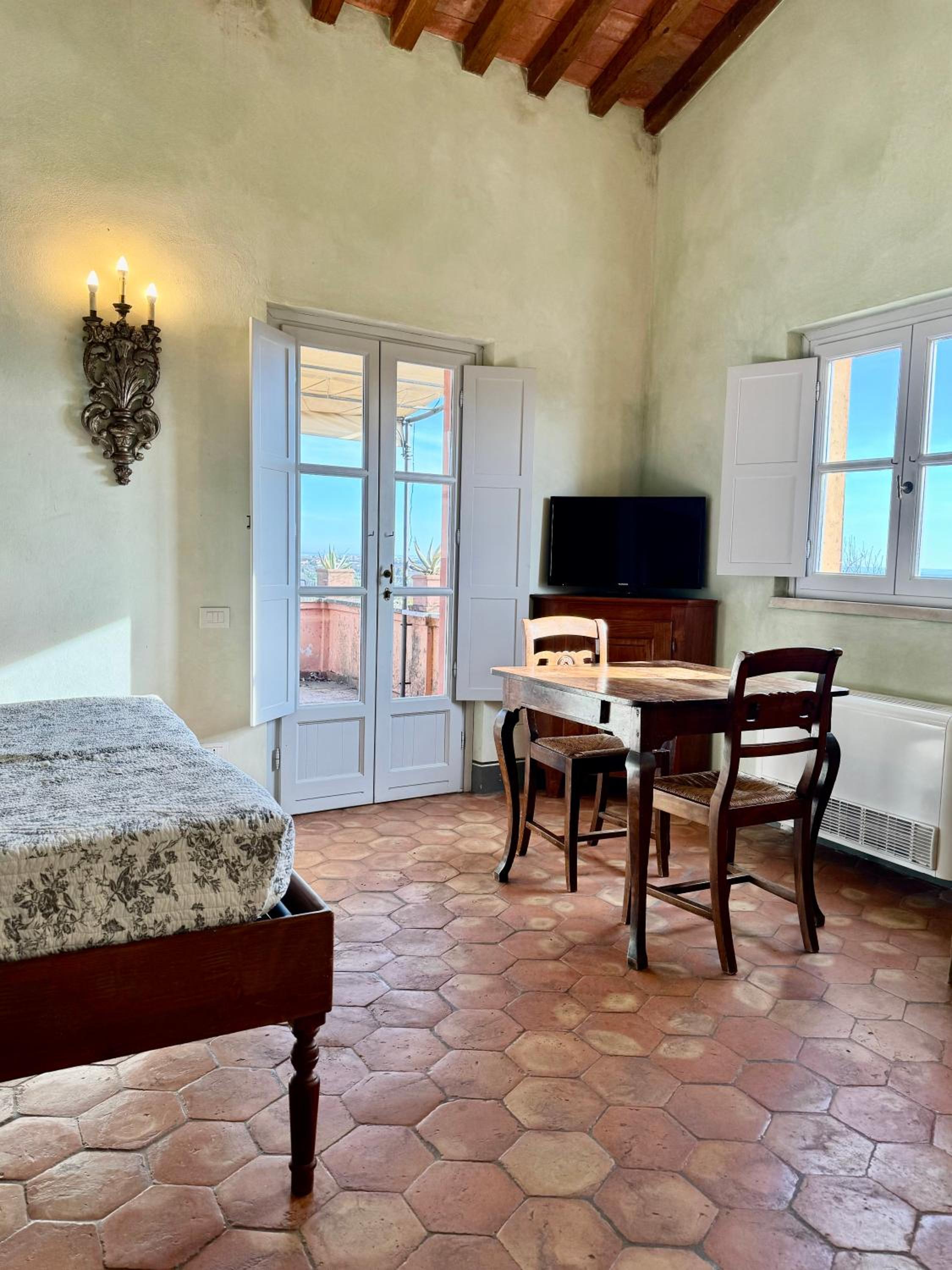 hotel room