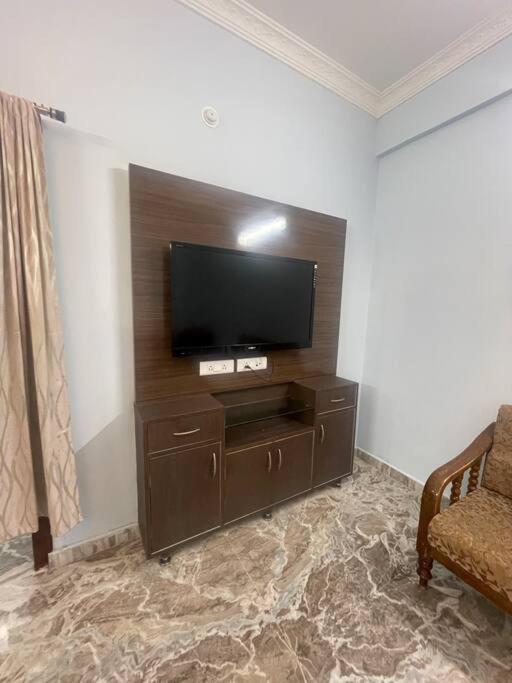 Family and official bookings only view 5
