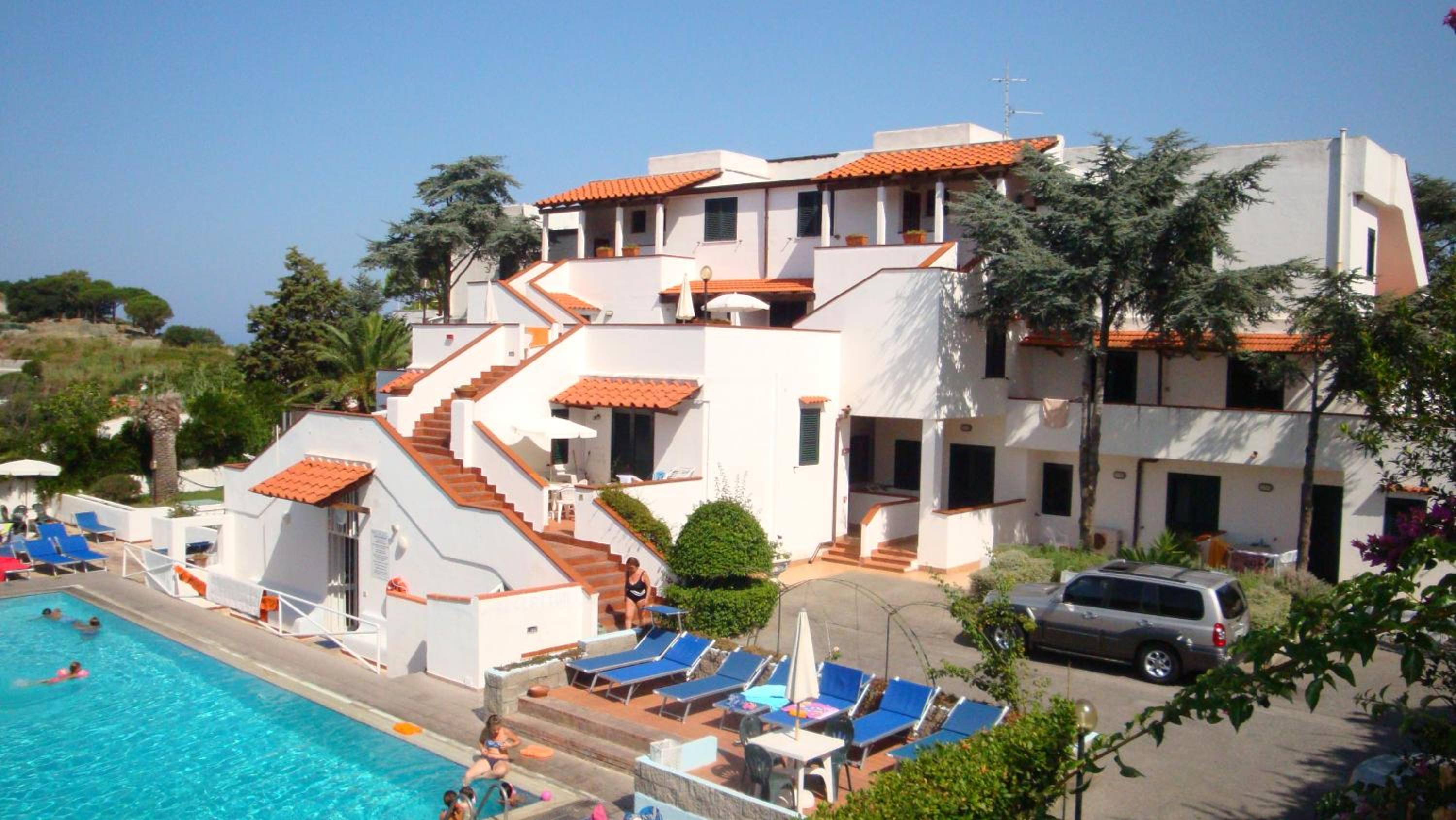 Hotel Ischia Uno Residence - Image 1