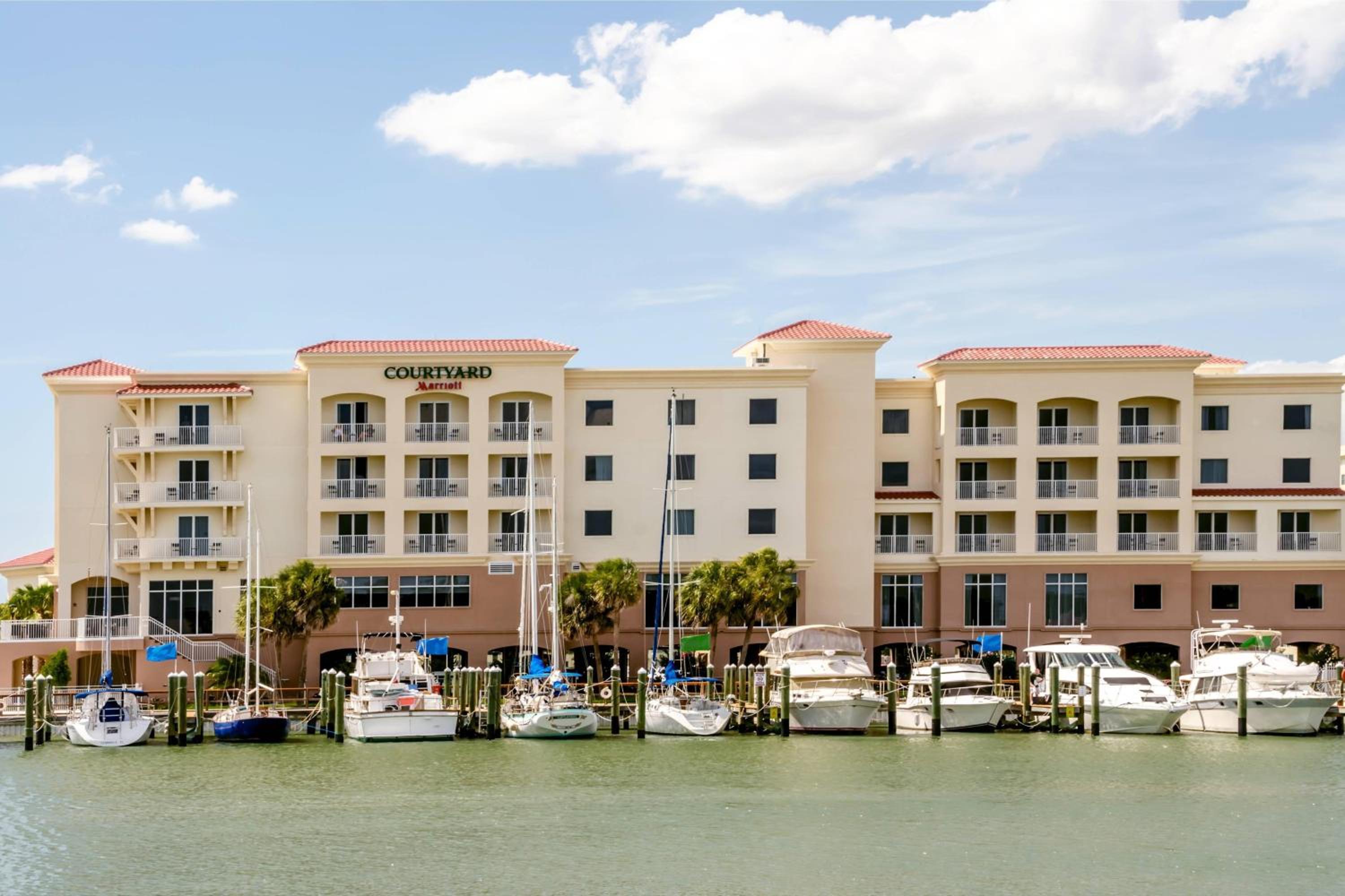 Hotel Courtyard by Marriott St. Petersburg Clearwater/Madeira Beach