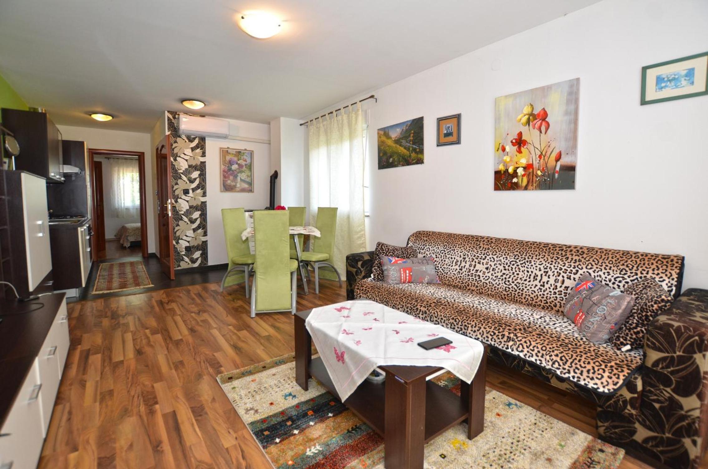 Villa Sunflower pool