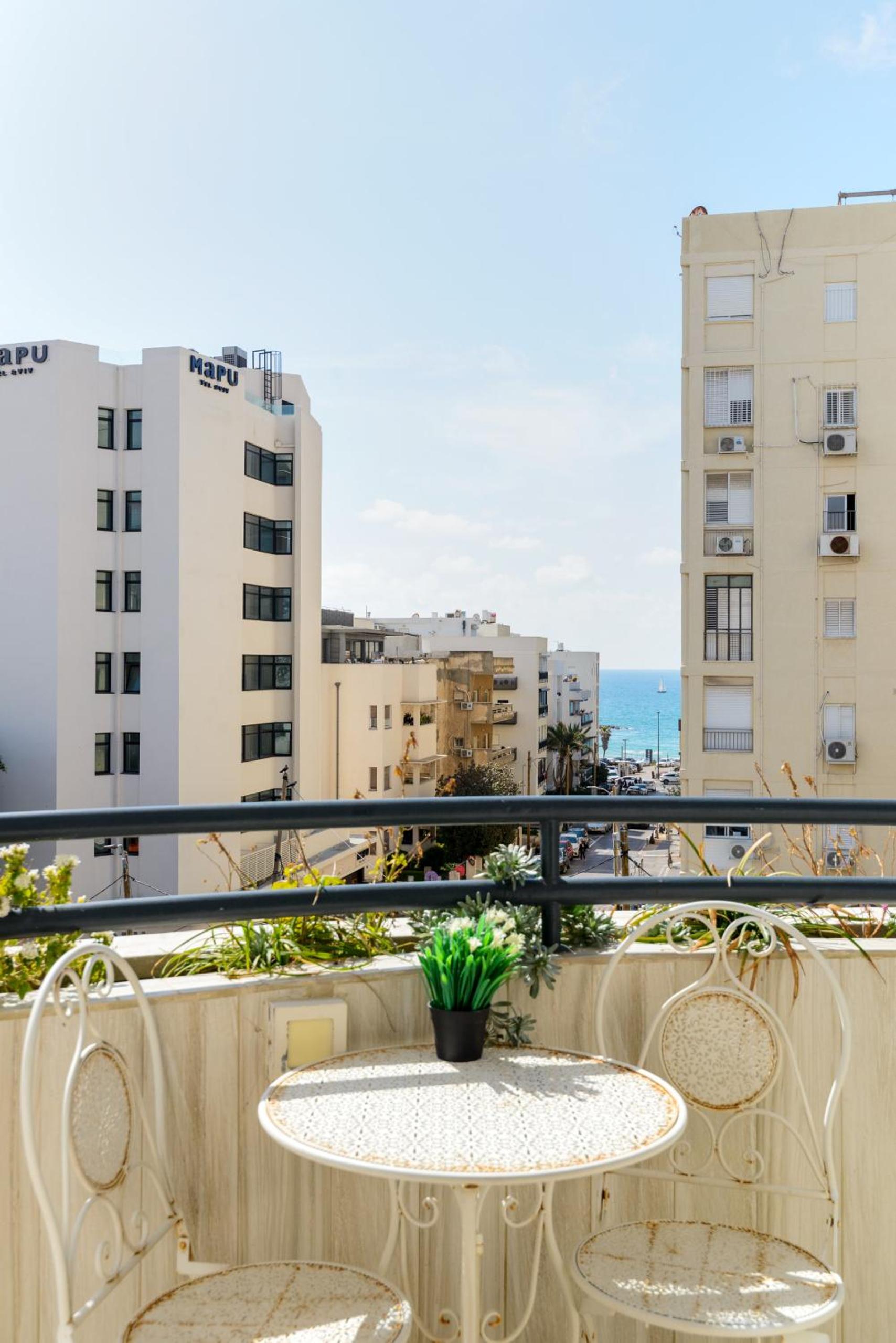 Bauhaus 2BR with Sea View & Balcony by FeelHome view 4