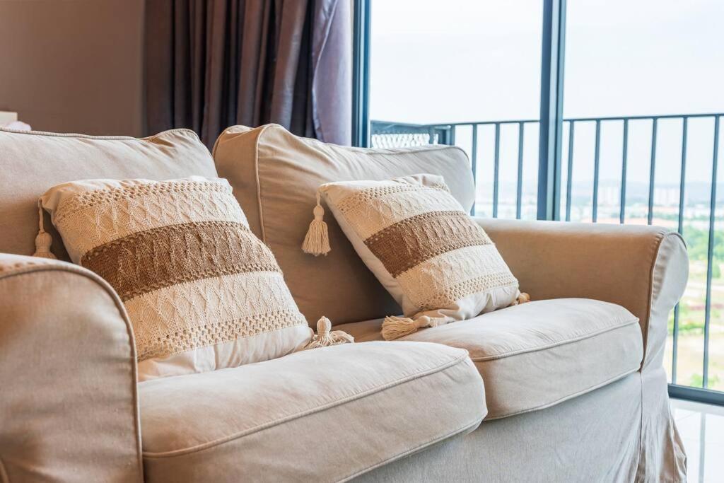 2 Pax Cozy Holiday Home, Trefoil Setia Alam, SACC photo 3
