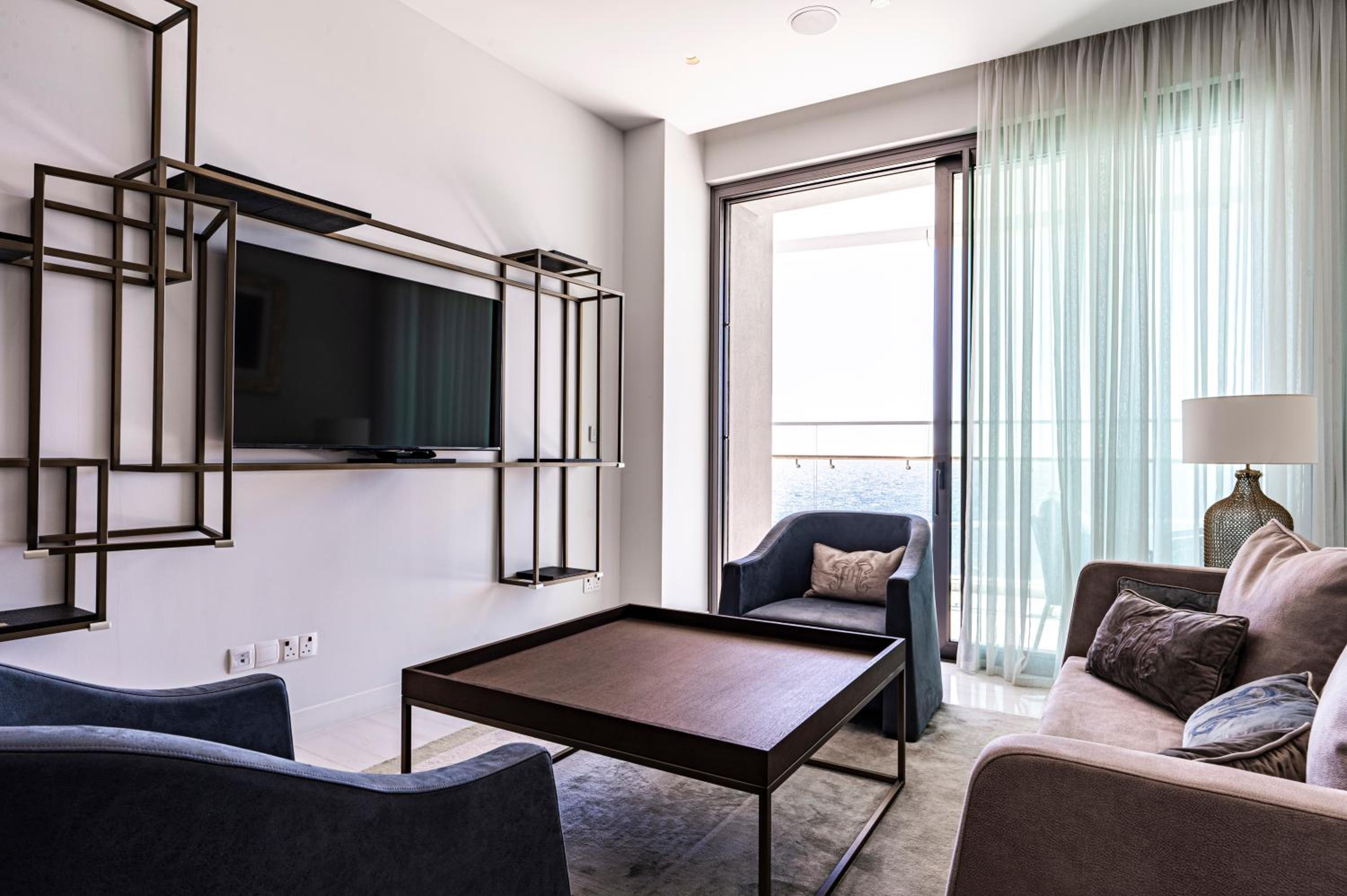Del Mar Beachfront 'C' 2 Bedroom Residence