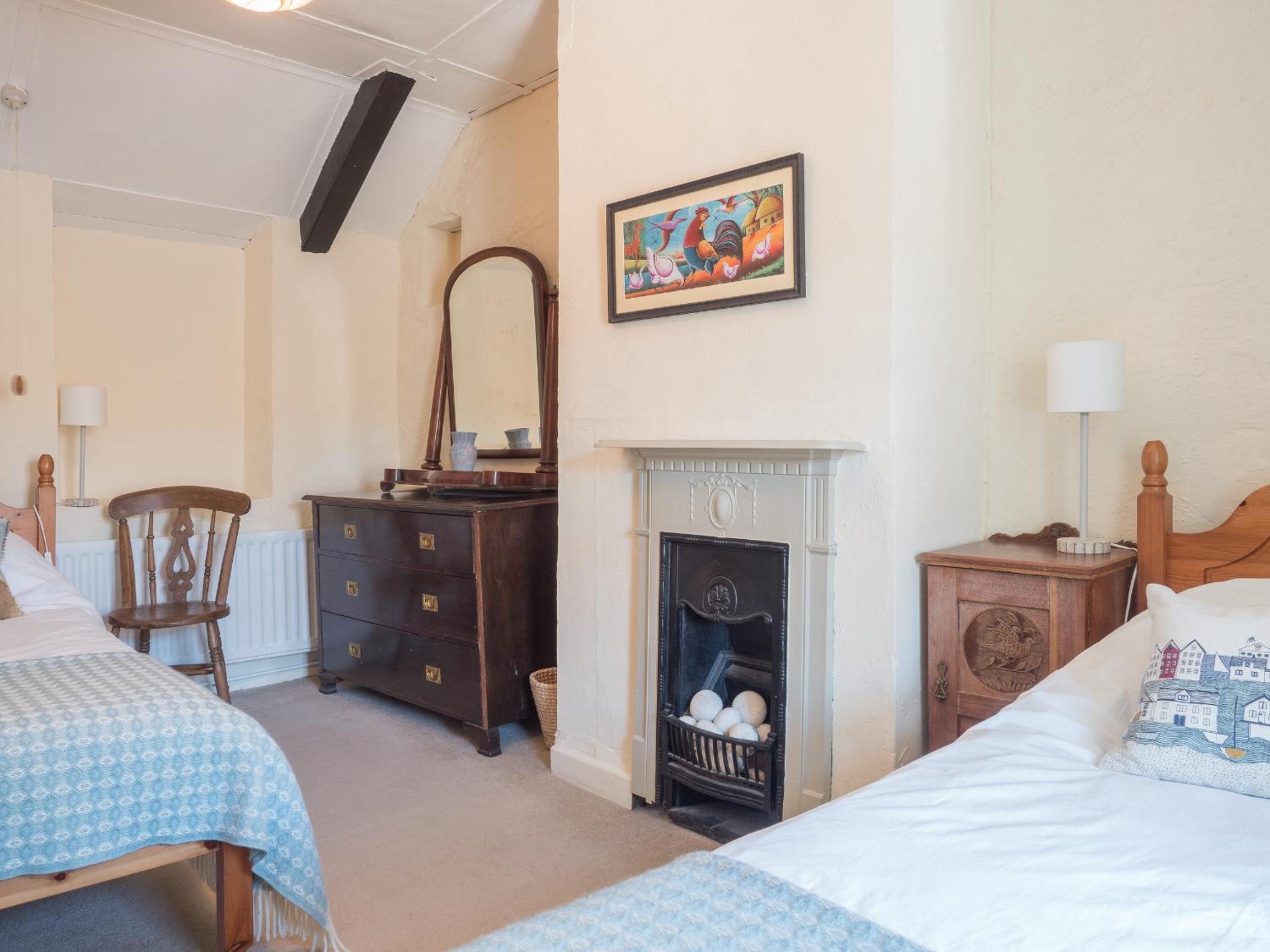 Bronmor Newport, Pembrokeshire