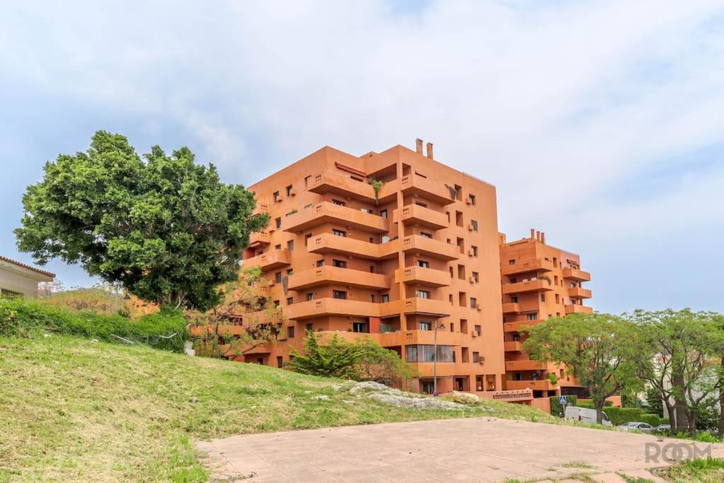 Room City Estepona Balcones Mar