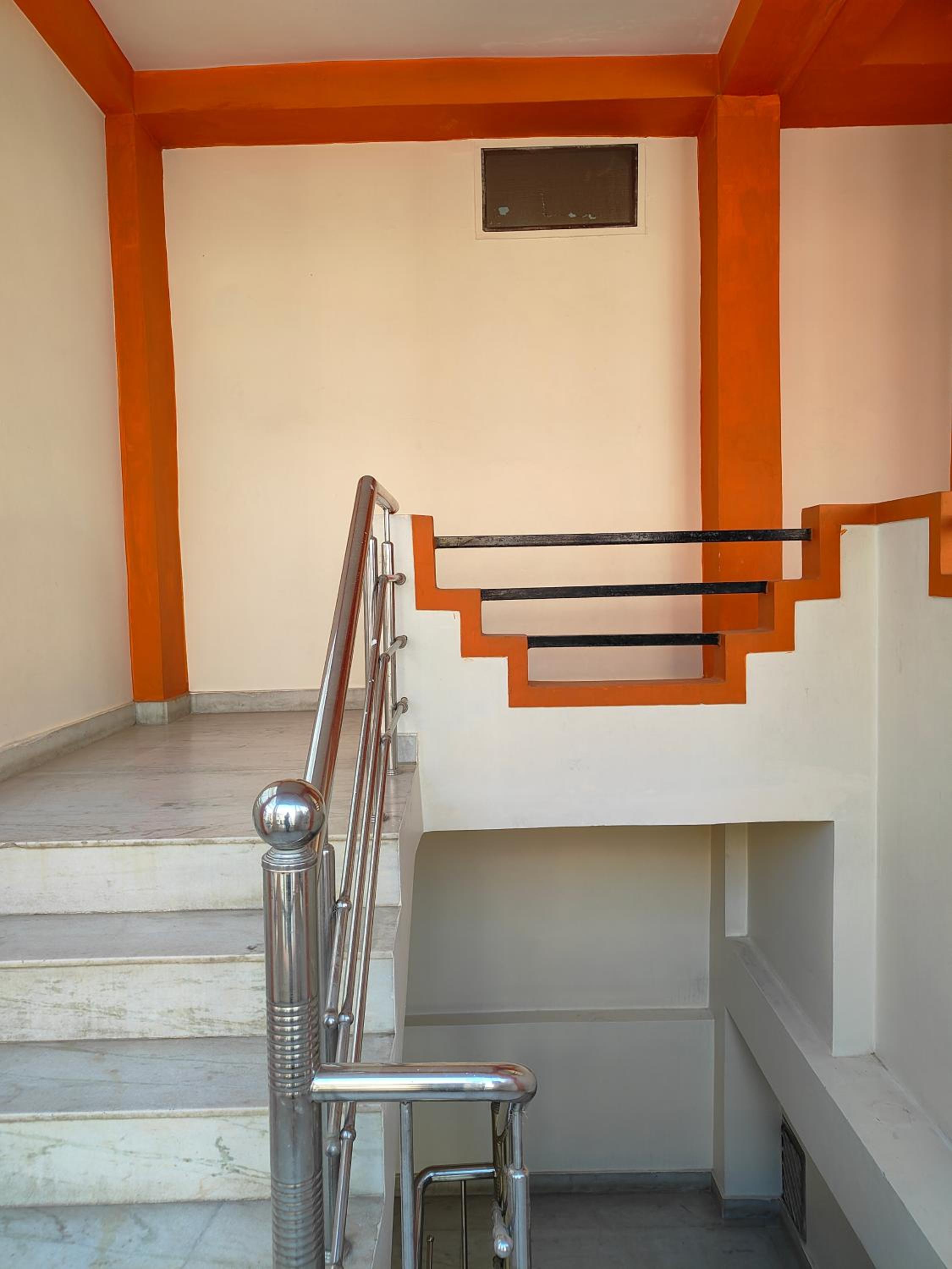 Shantiniketan 4BHK Comfortable Family Stay in Ayodhya view 3