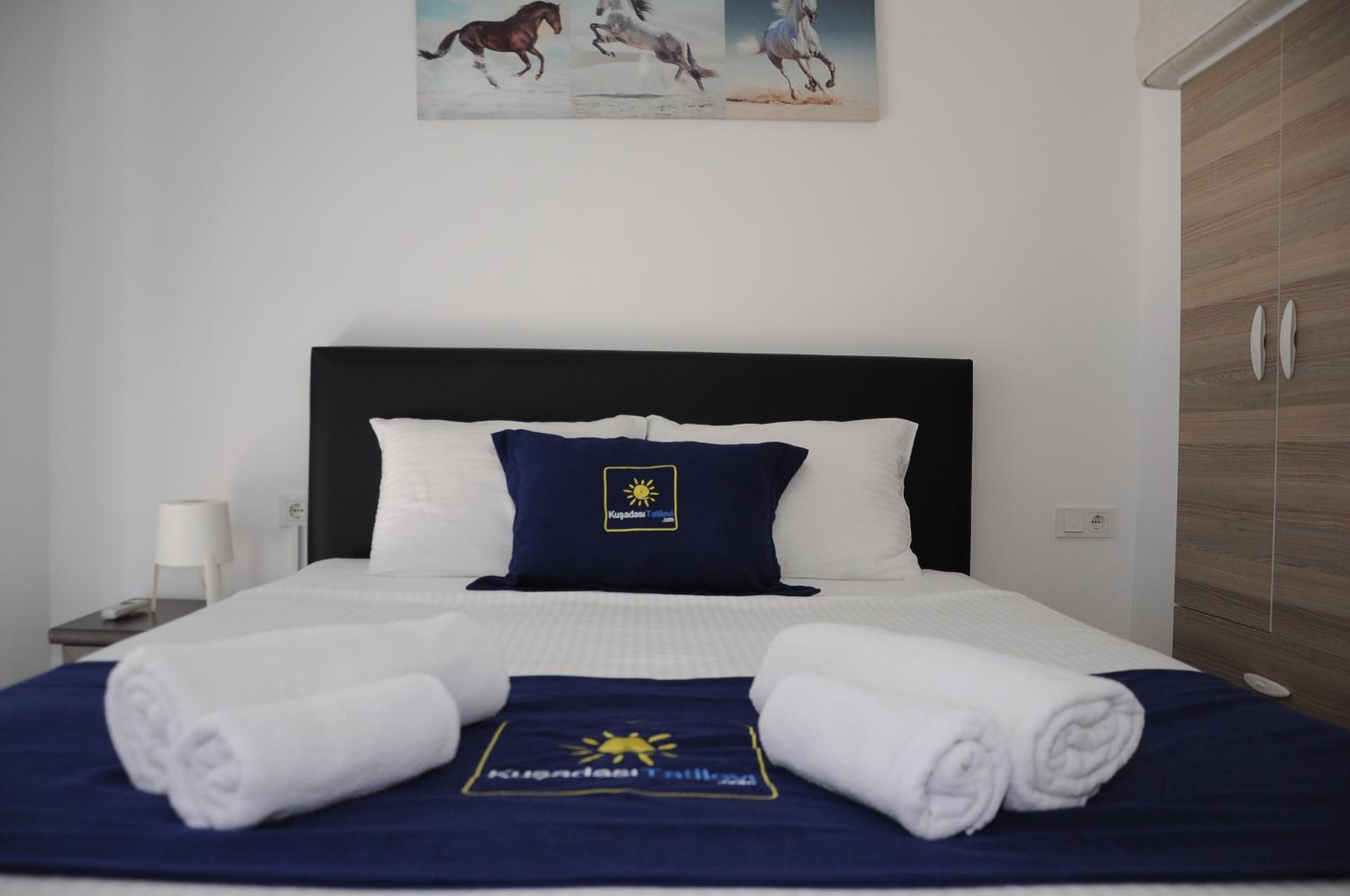 Lavender Residence - Image 166