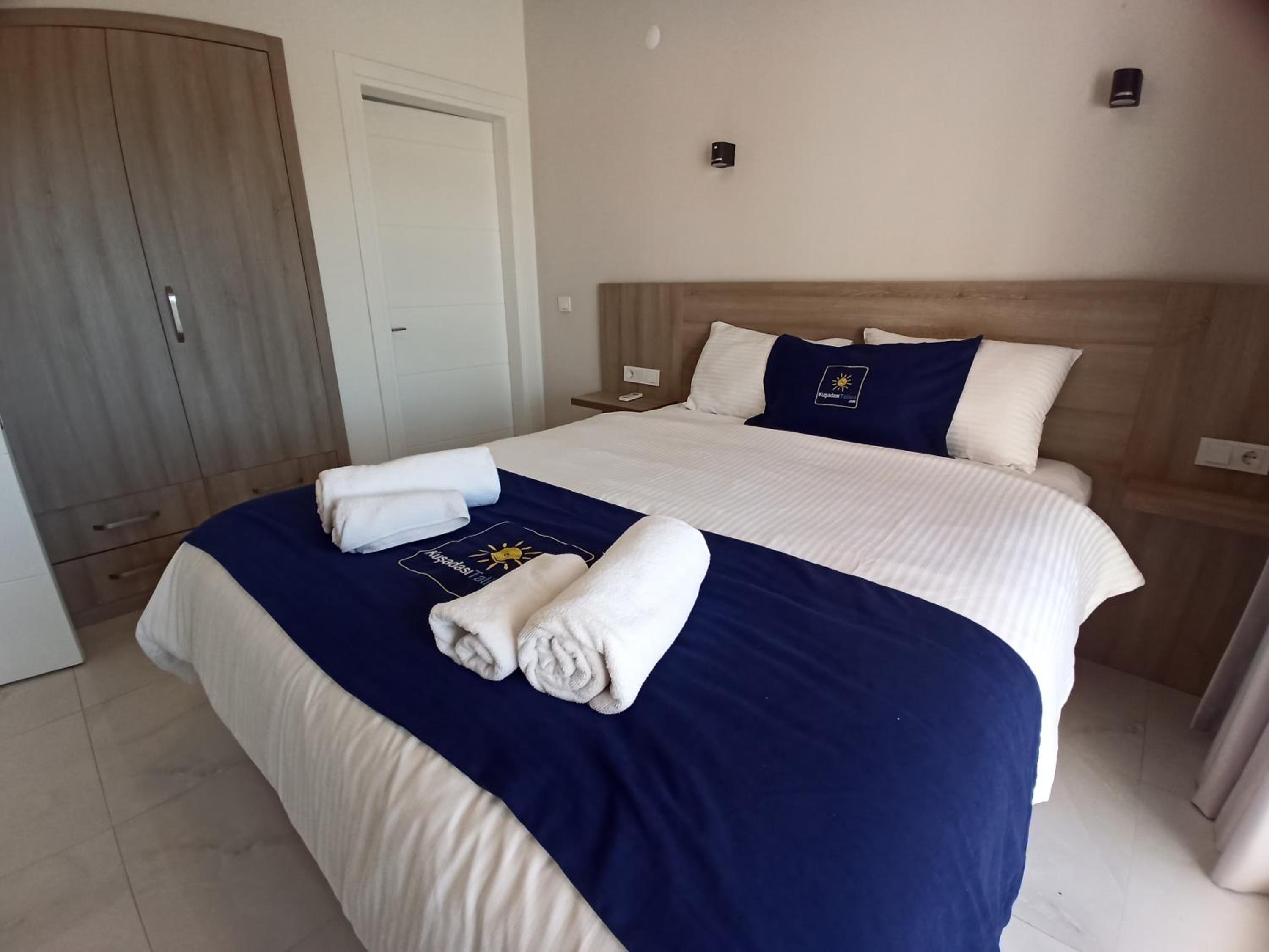 Lavender Residence - Image 167