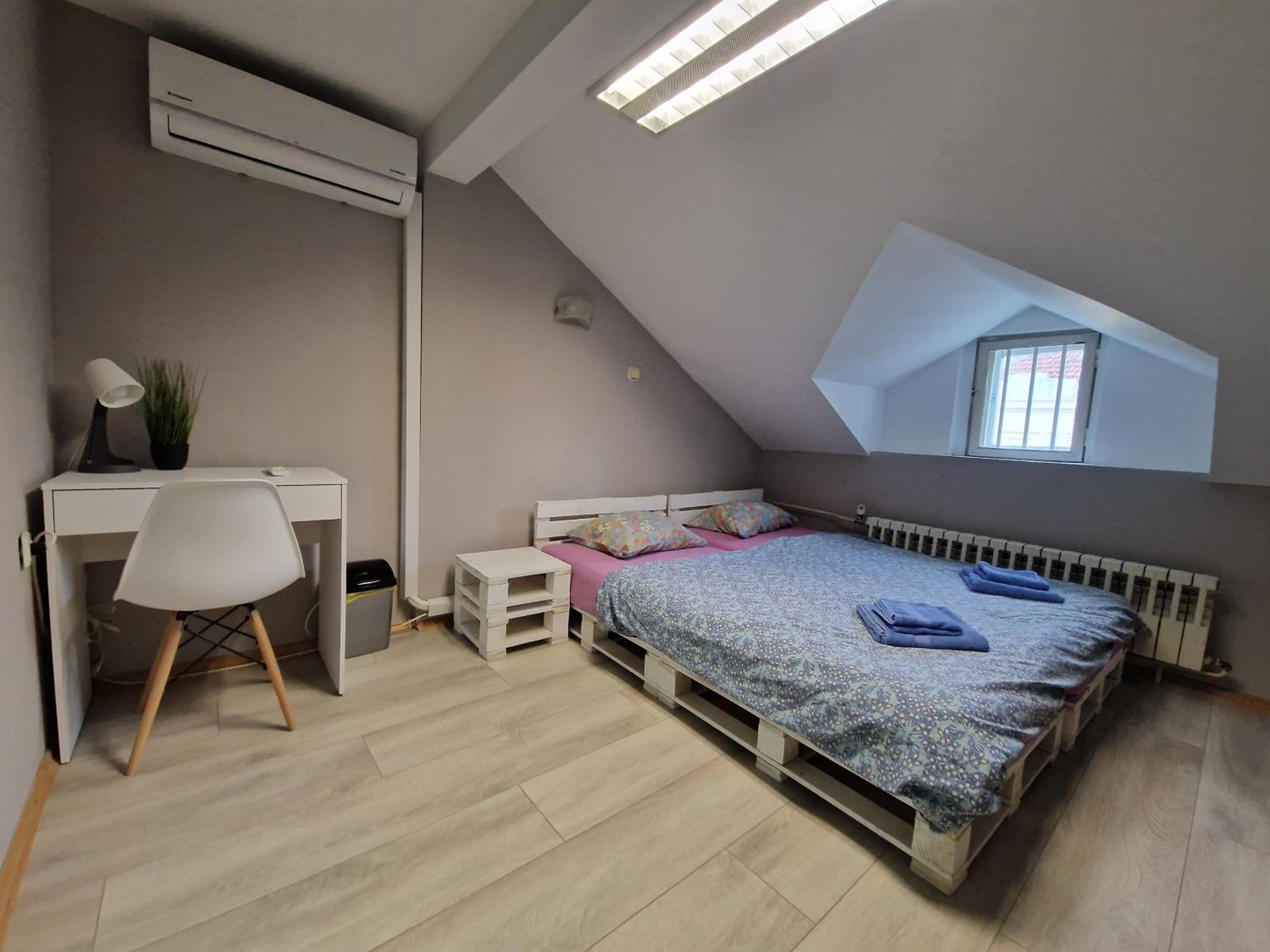 Lambo's Corner Varna - Guest Rooms