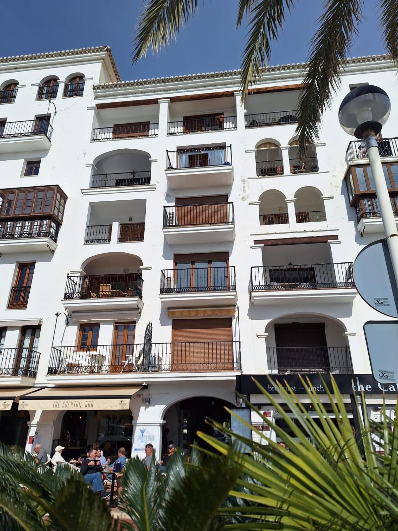 Superb Seaview Apartment Duquesa Port