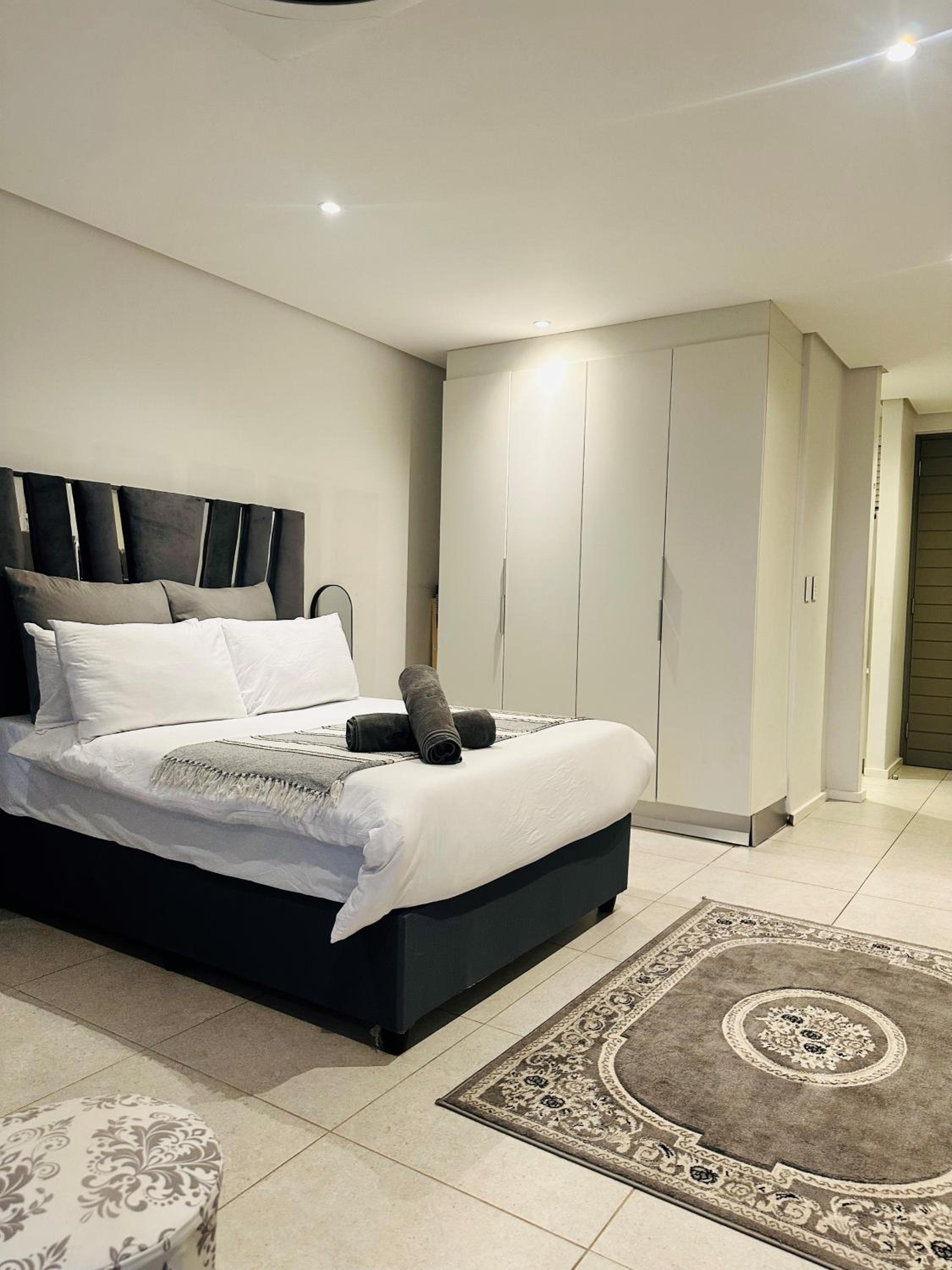 Ocean Dunes Bachelor Apartments
