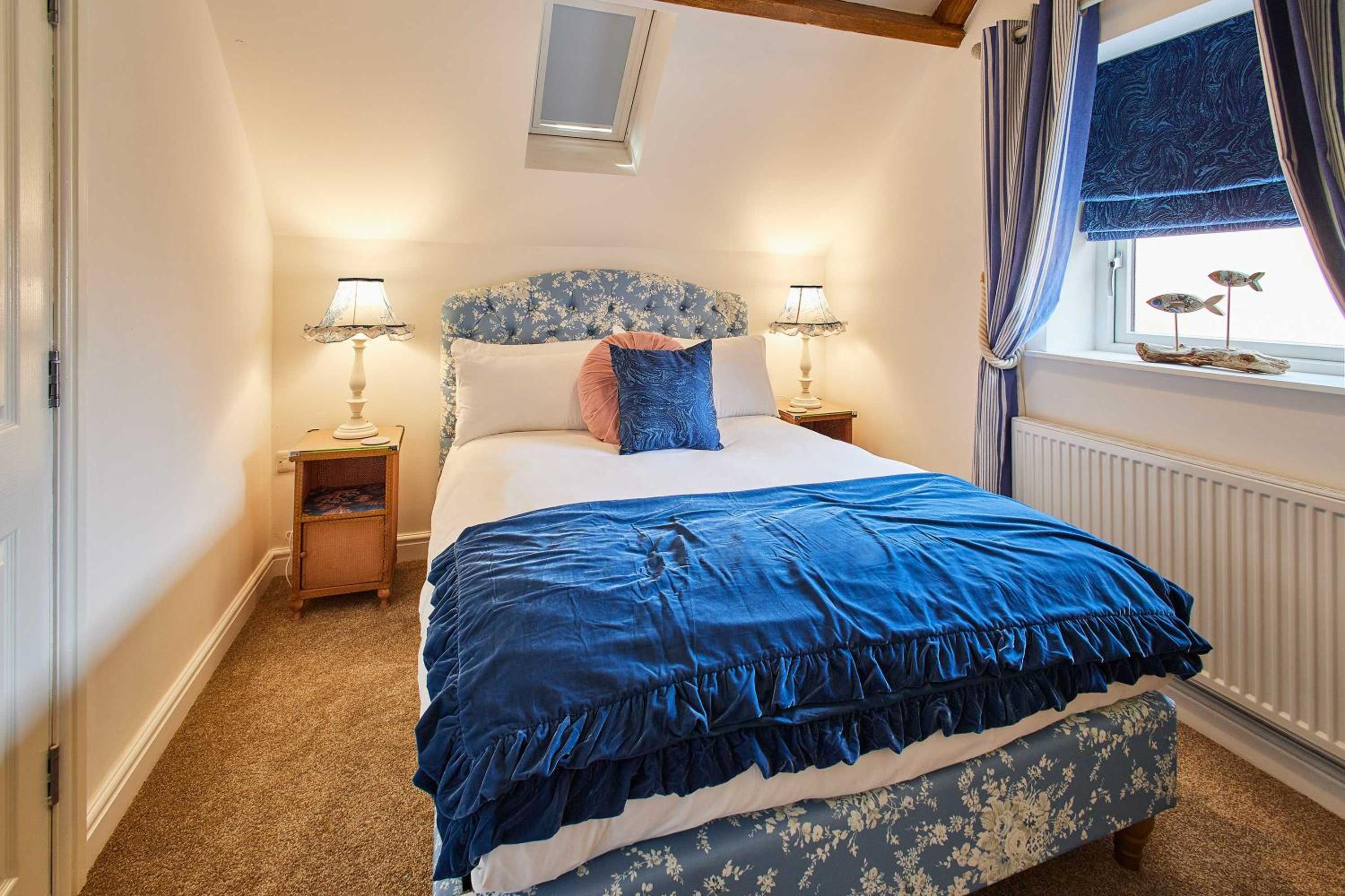 Host & Stay - The Snug