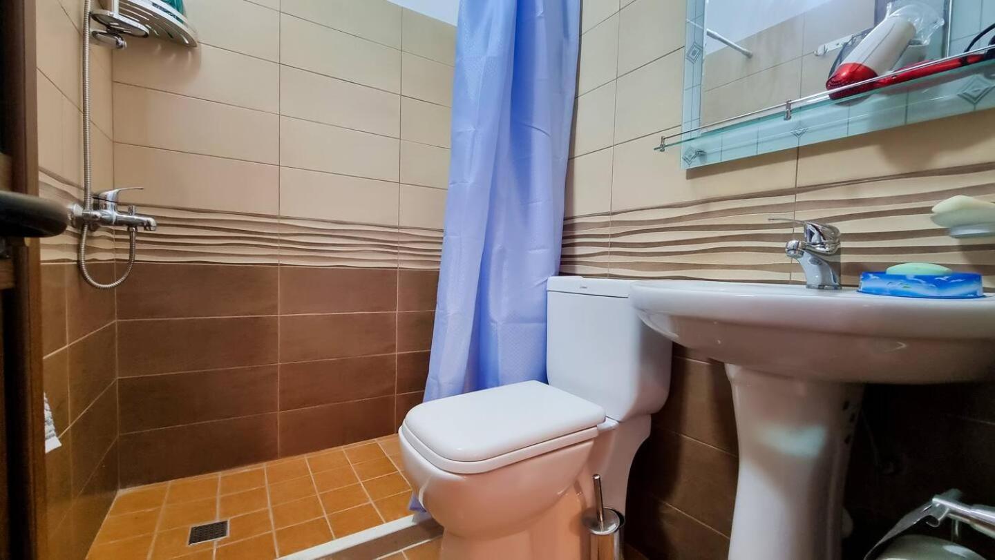 Arben Qemeri Guest House