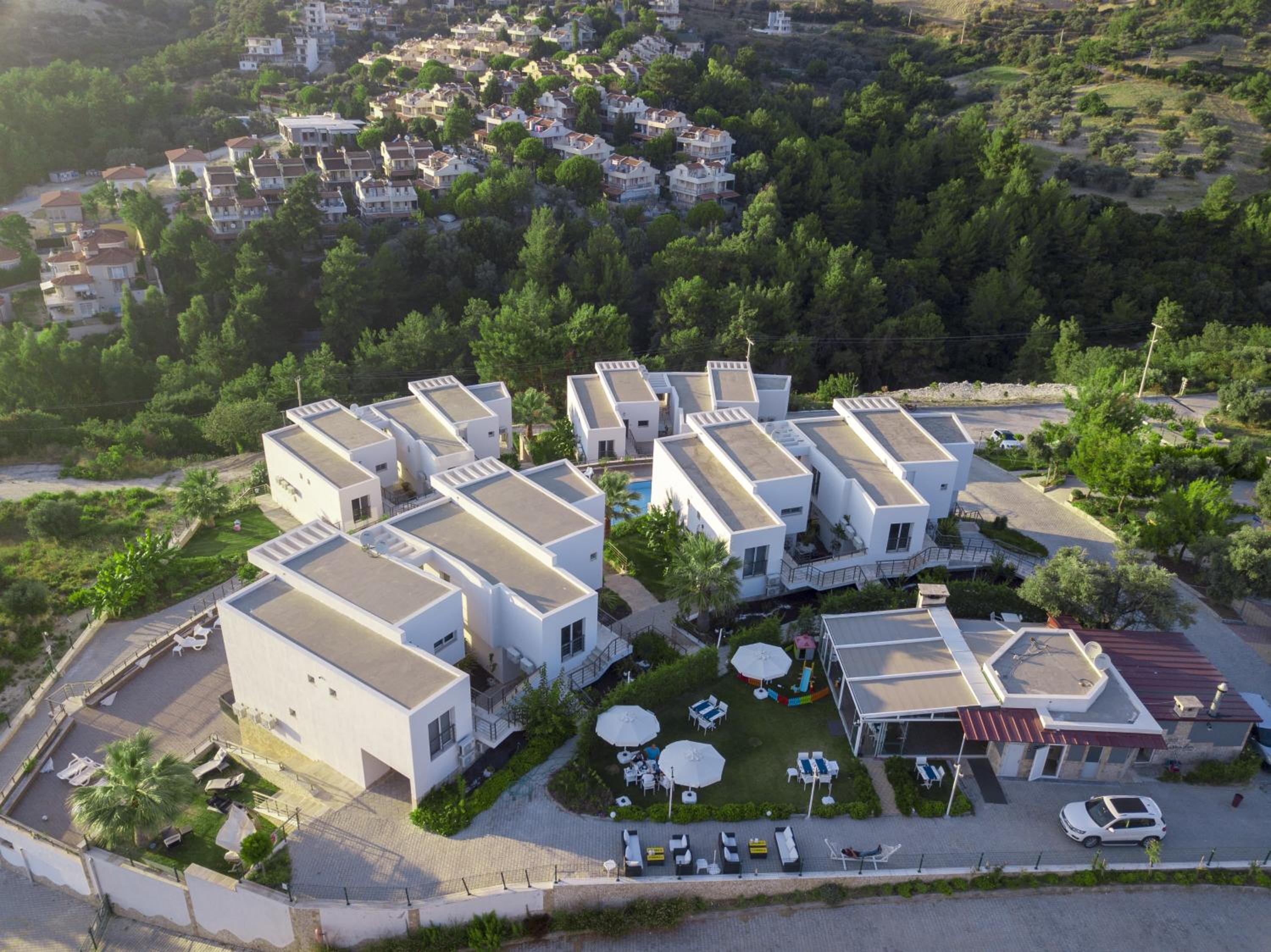 Lavender Residence - Image 185